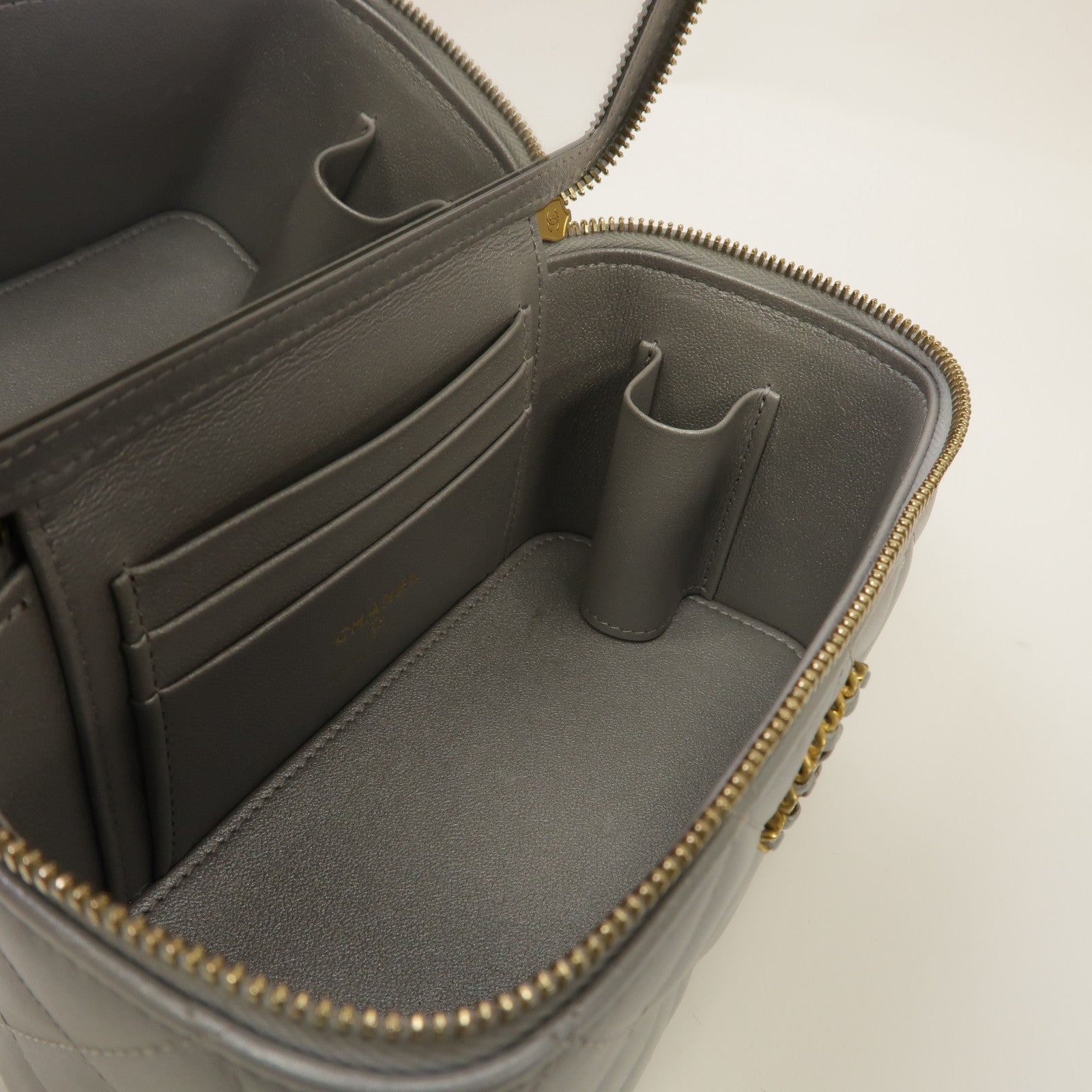 CHANEL 菱格羊皮皮革Chain Shoulder Bag金扣手挽肩背兩用袋金屬灰
