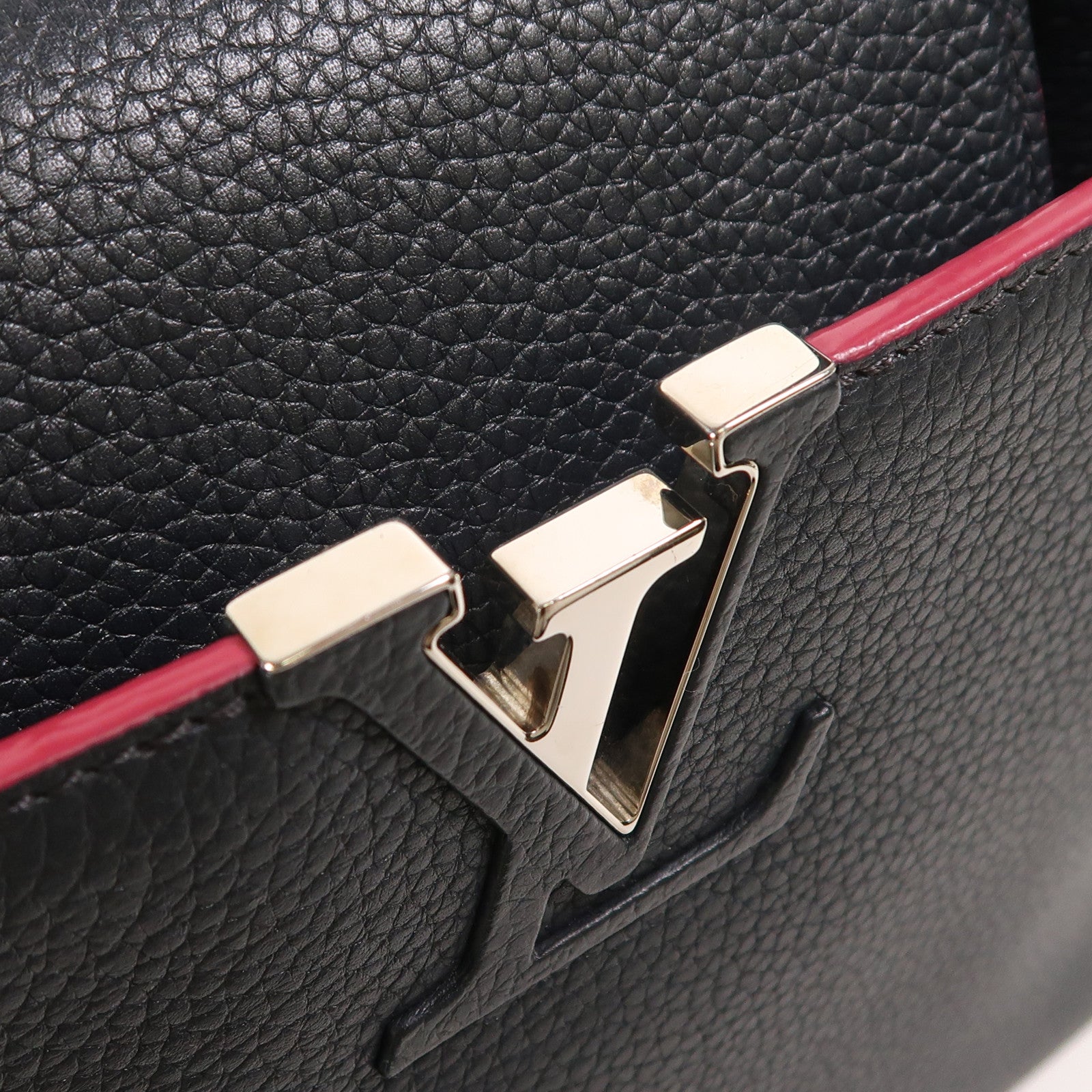 LOUIS VUITTON Taurillon Capucines MM銀扣手挽肩背兩用袋