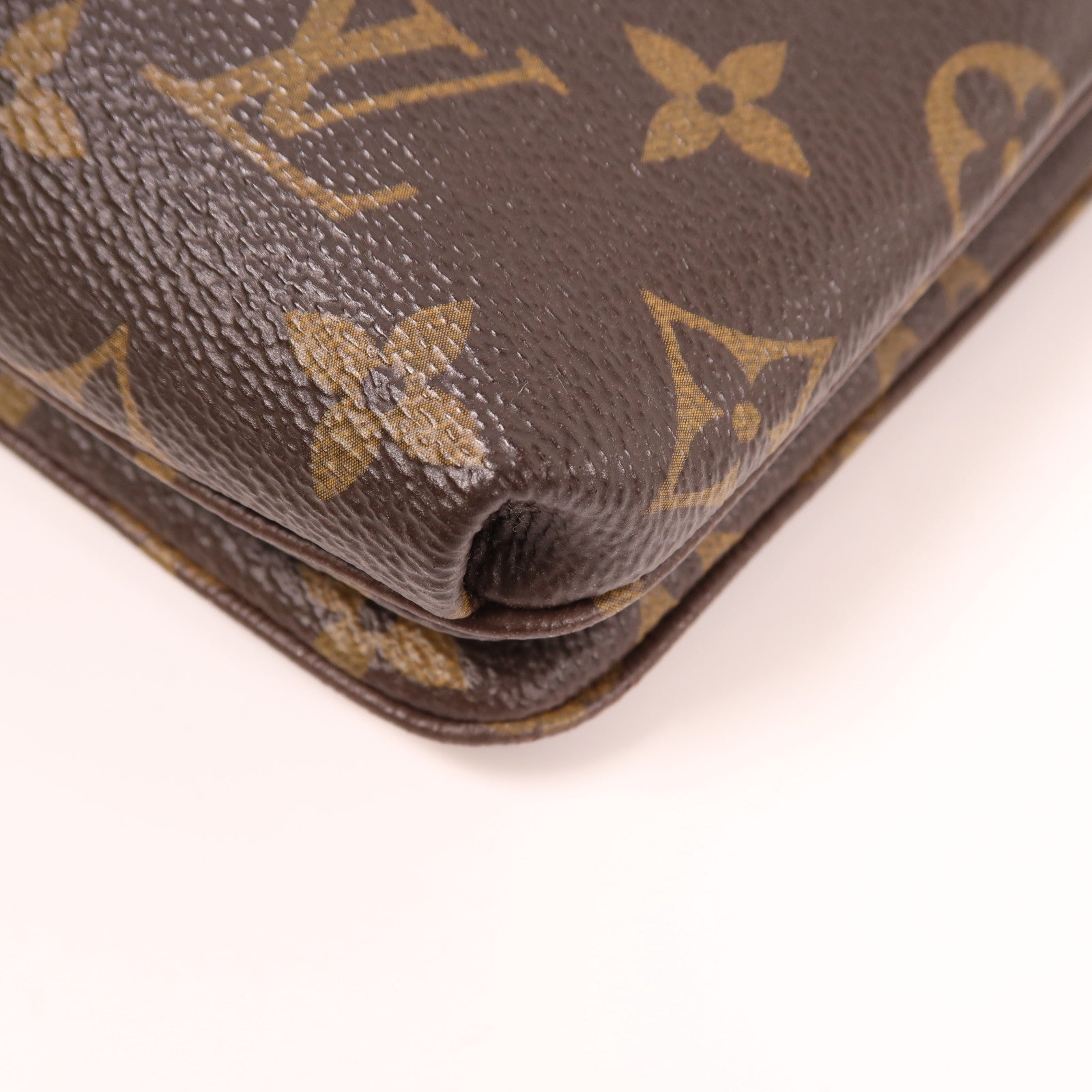 LOUIS VUITTON Monogram Twice Shoulder Bag金扣肩背袋啡色/黑色