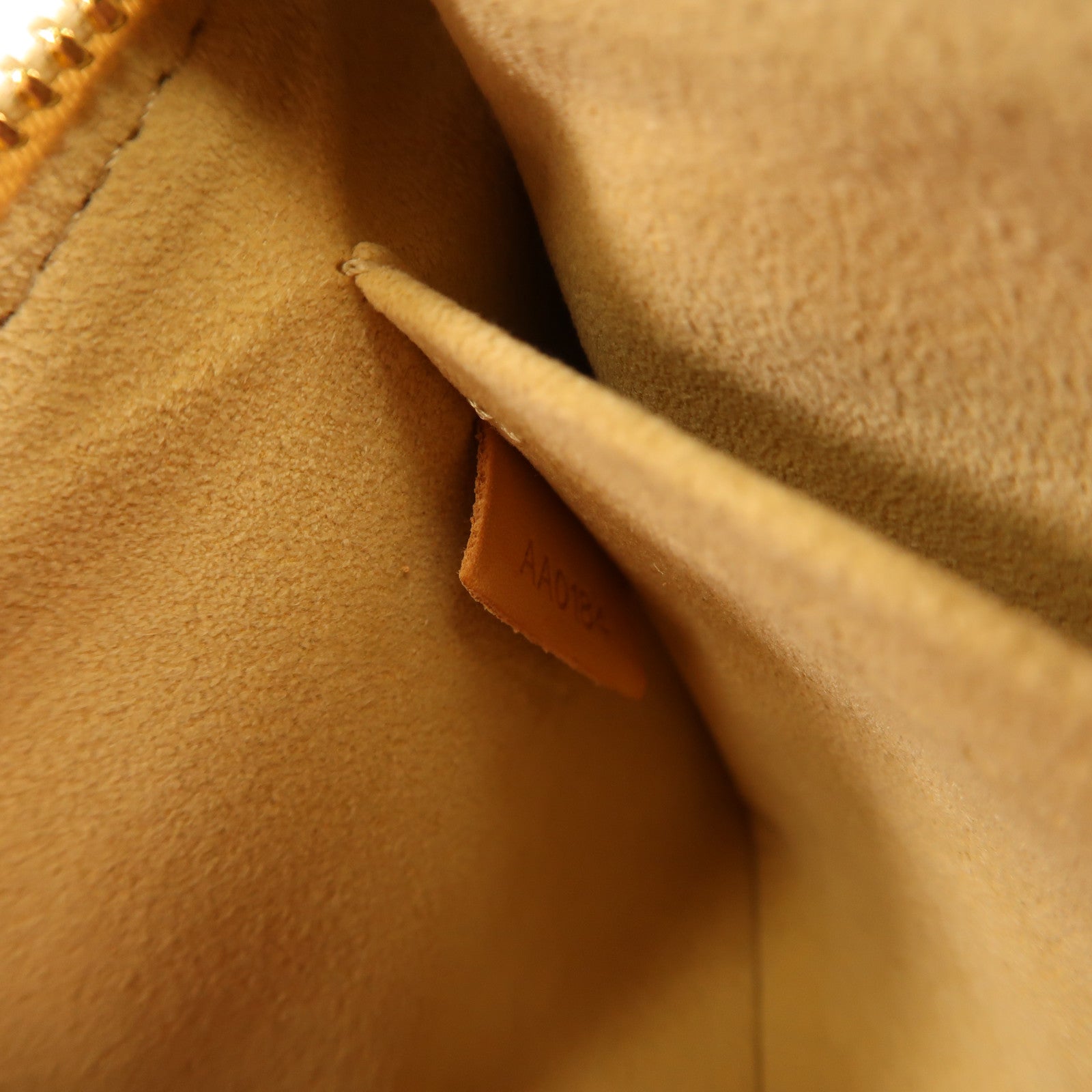 LOUIS VUITTON Damier Azur Shoulder Bag金扣鏈帶肩背袋