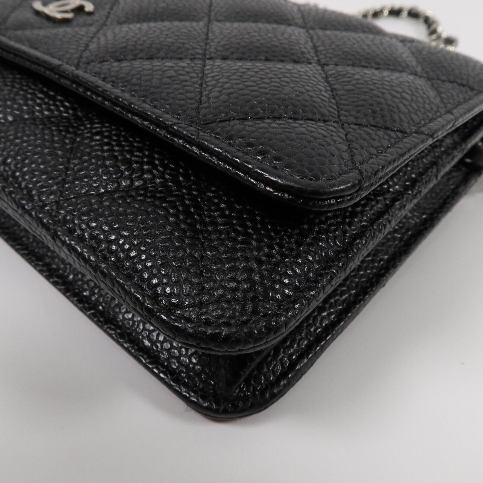 CHANEL 牛皮皮革WOC Wallet On Chain鏈帶肩背袋