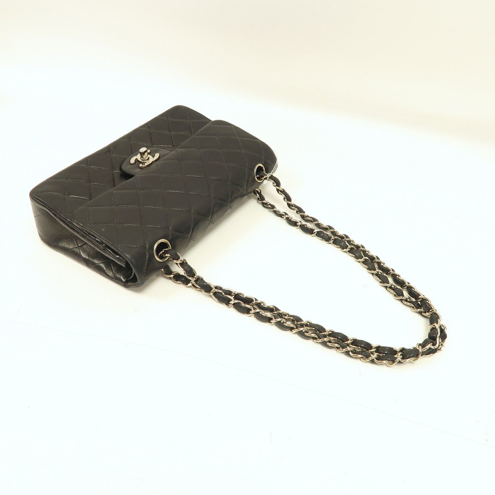 CHANEL 【激減優惠】菱格牛皮皮革Classic Chain Shoulder Bag銀扣鏈帶肩背袋黑色