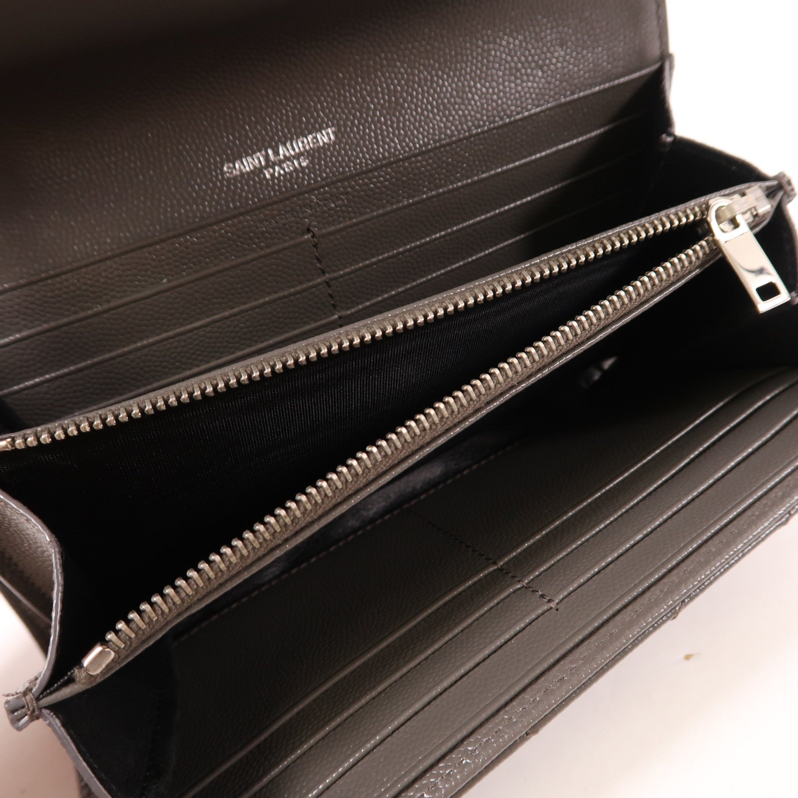 YVES SAINT LAURENT 牛皮皮革Long Wallet銀扣長錢包