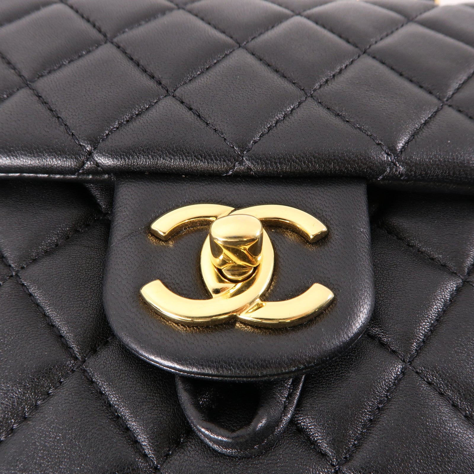CHANEL 羊皮皮革Backpack金扣背包黑色