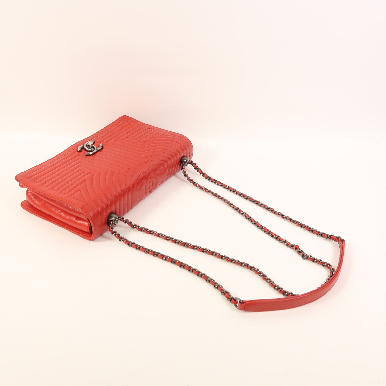 CHANEL 牛皮皮革Chain Shoulder鏈帶肩背袋