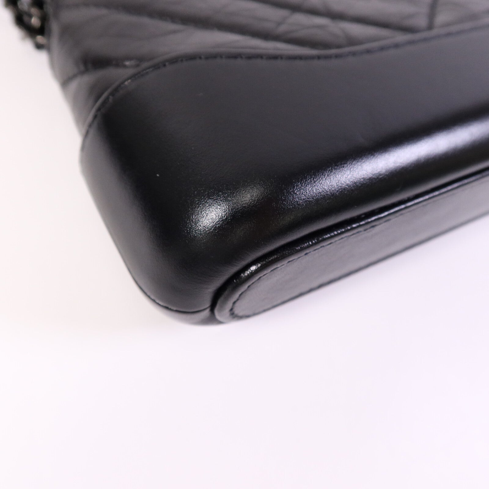 CHANEL 羊皮皮革Gabrielle Wallet On Chain鏈帶肩背袋