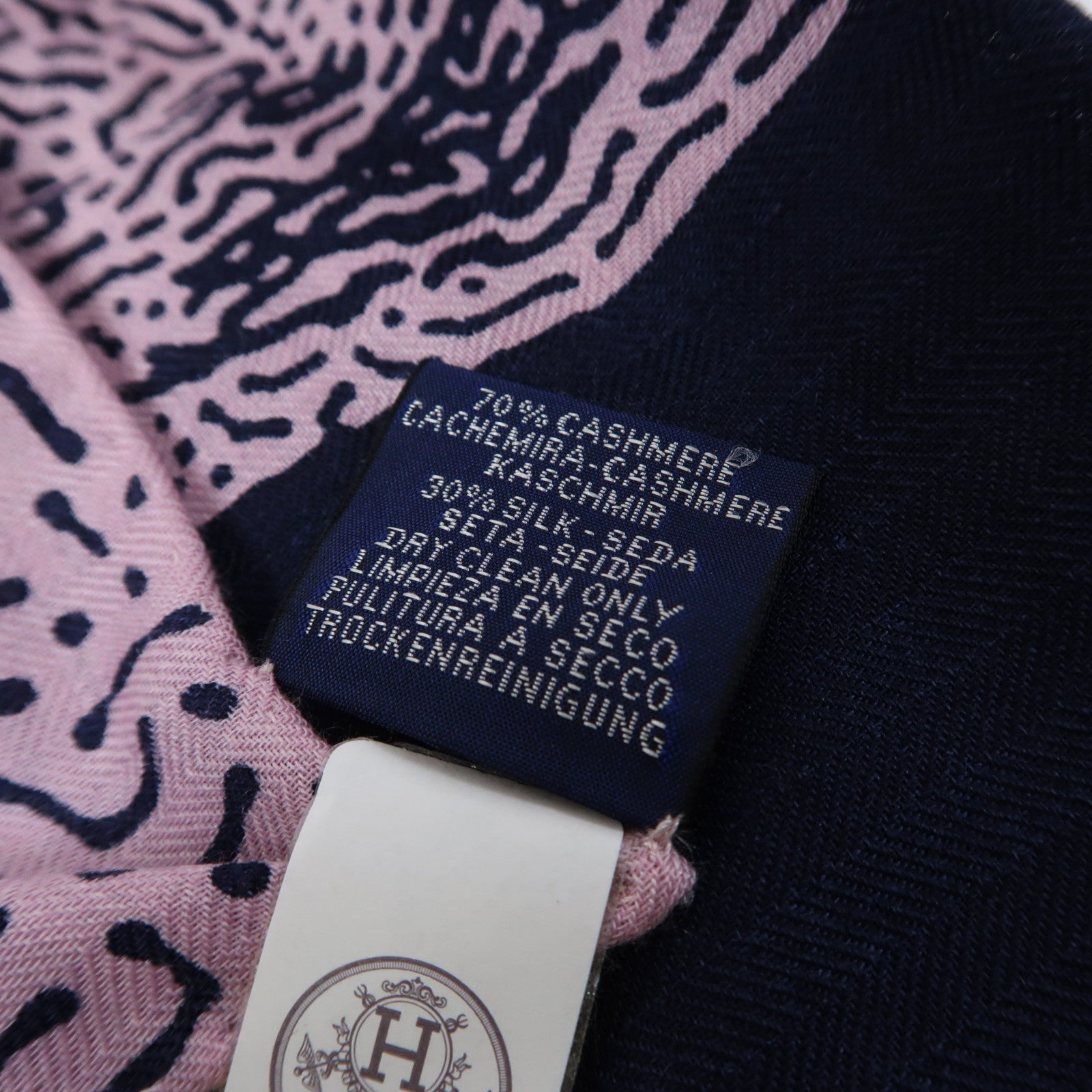 HERMES 羊絨/絲質Scarf 140X140圍巾粉紅色/深藍色