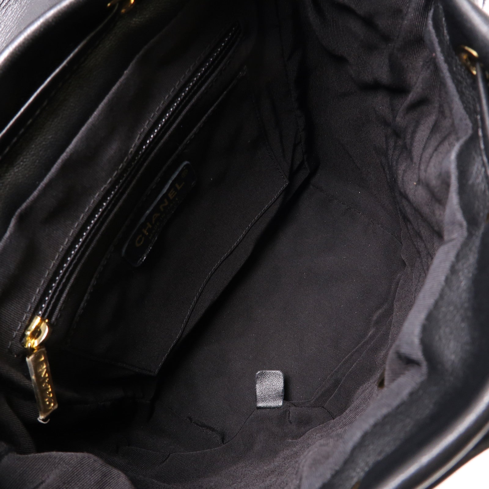 CHANEL 羊皮皮革Backpack金扣背包黑色