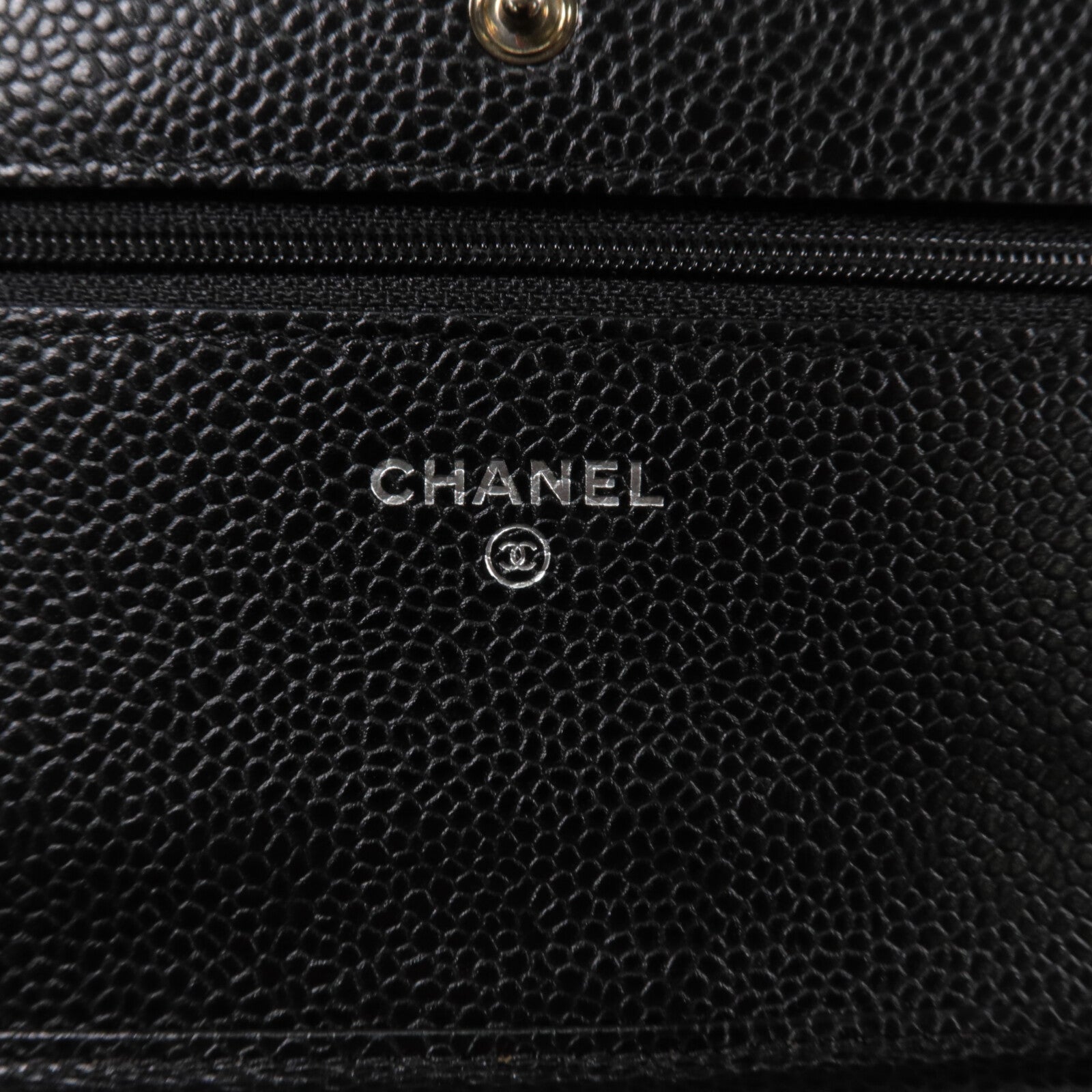 CHANEL 牛皮皮革WOC Wallet On Chain鏈帶肩背袋