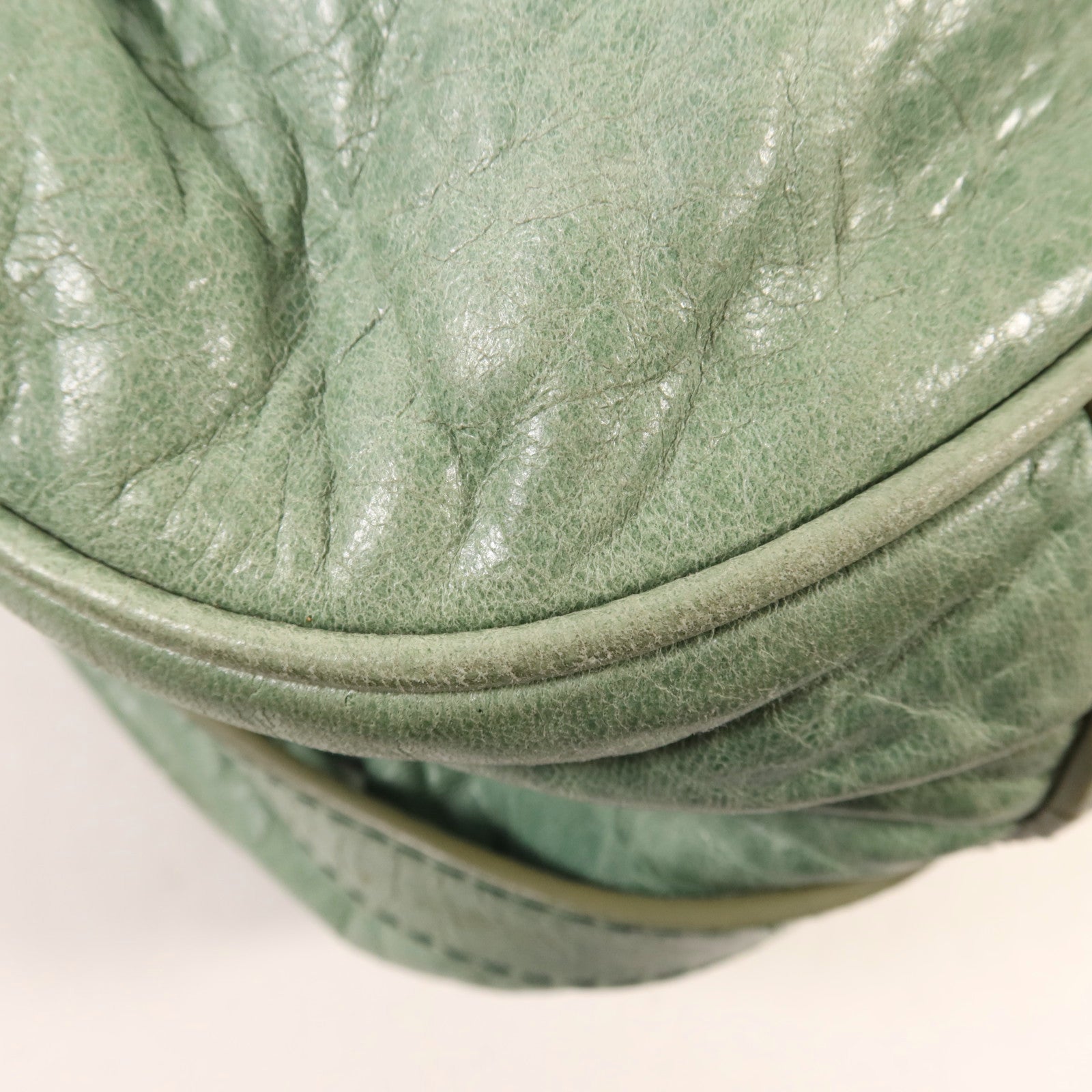 Miu Miu 牛皮皮革2 Way Shoulder金扣手挽肩背兩用袋