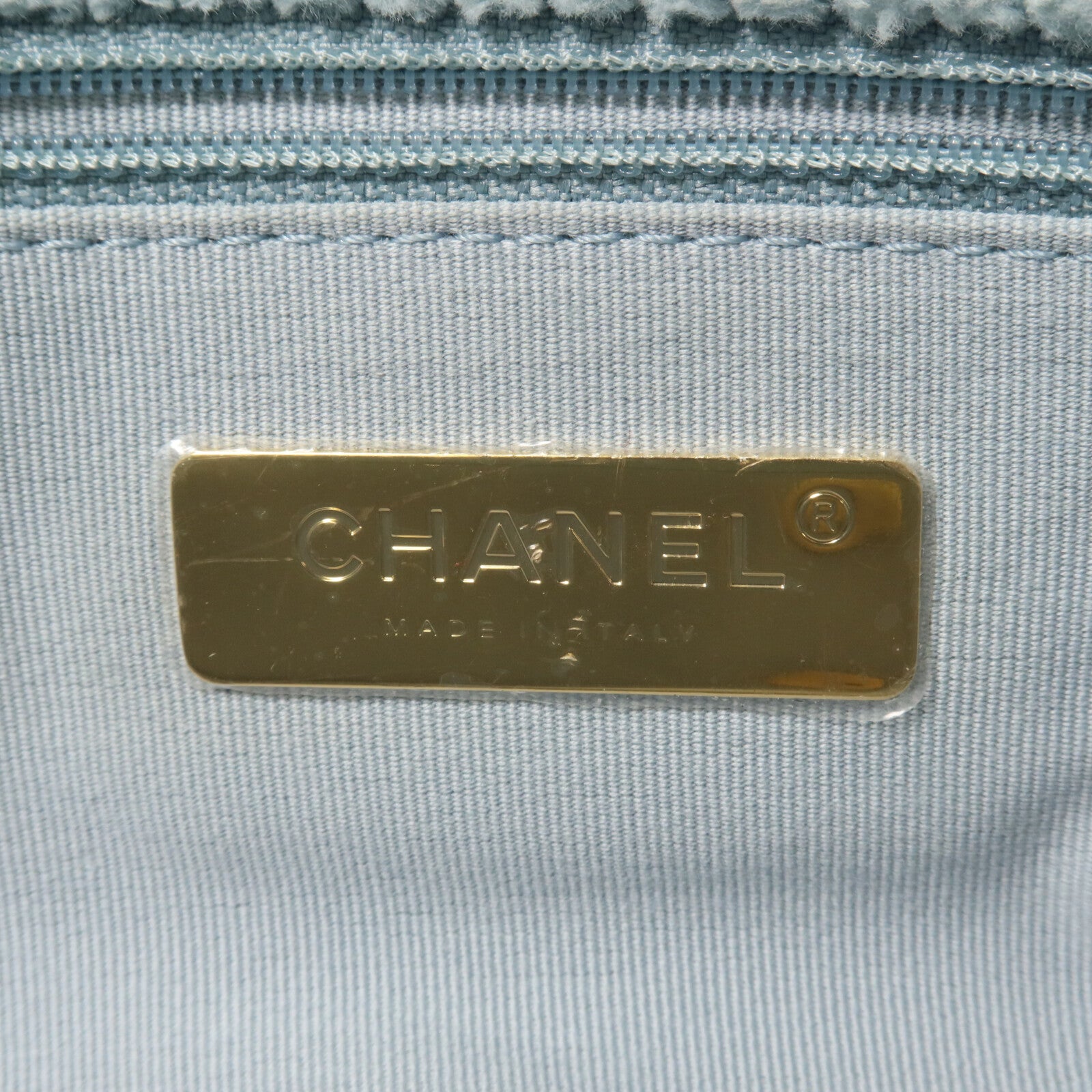 CHANEL 燈心絨Chanel 19 Medium鏈帶手挽肩背兩用袋