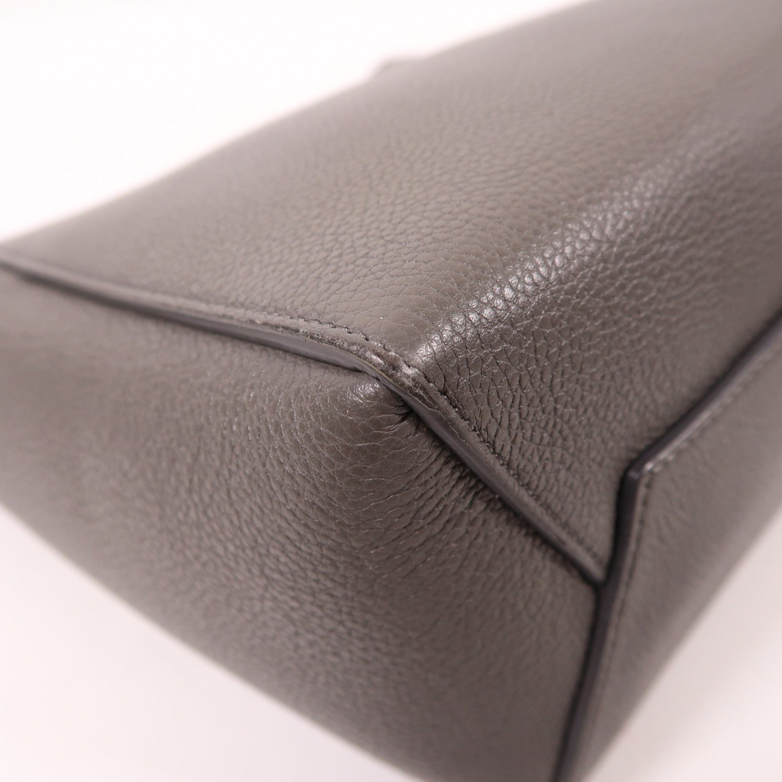 CELINE 【激減優惠】牛皮皮革Sangle Bucket Bag金扣肩背袋