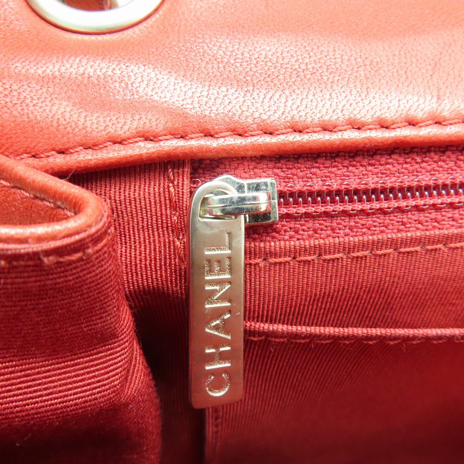 CHANEL 【激減優惠】牛皮皮革Chain Shoulder銀扣鏈帶肩背袋紅色