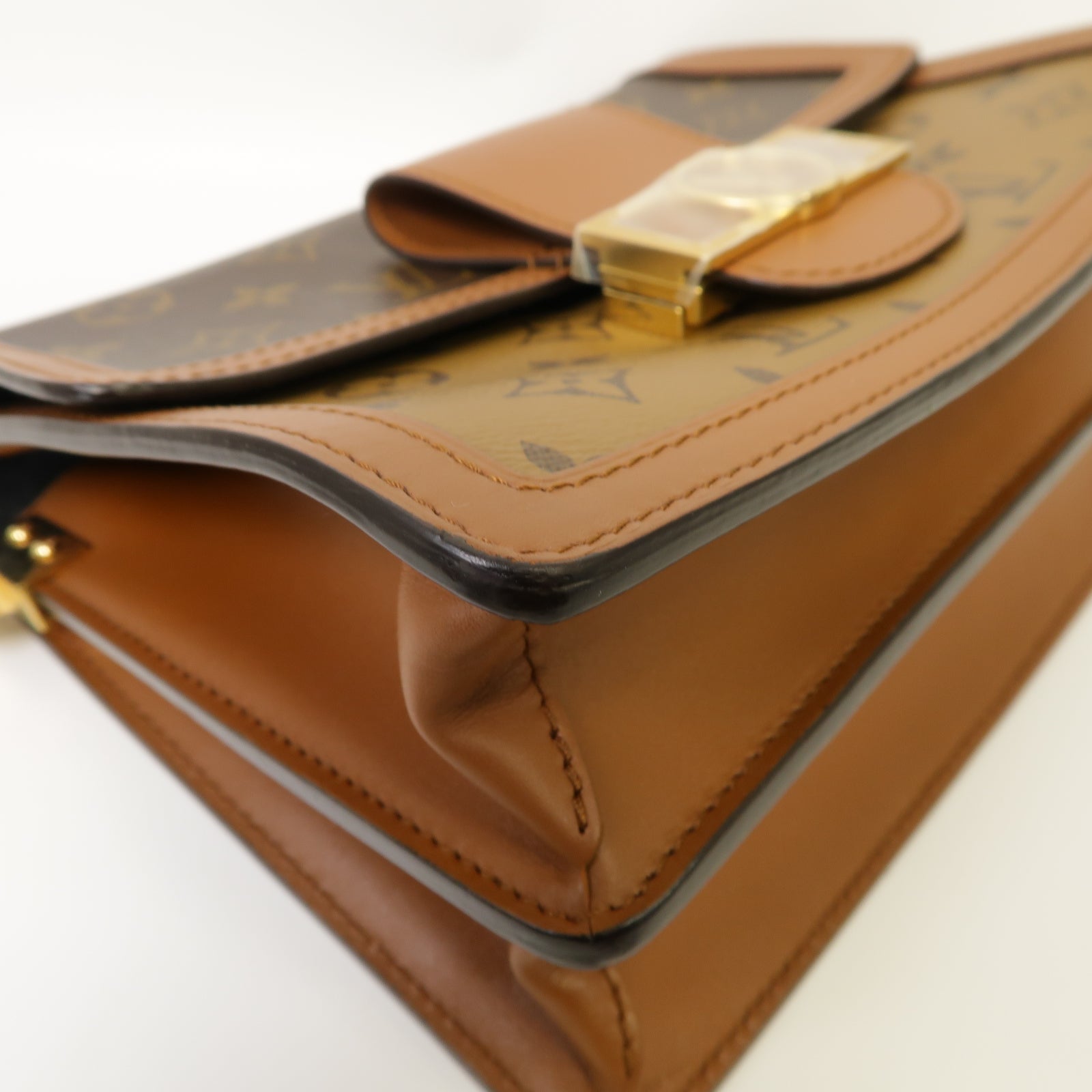 LOUIS VUITTON Monogram Reverse Dauphine金扣肩背袋啡色