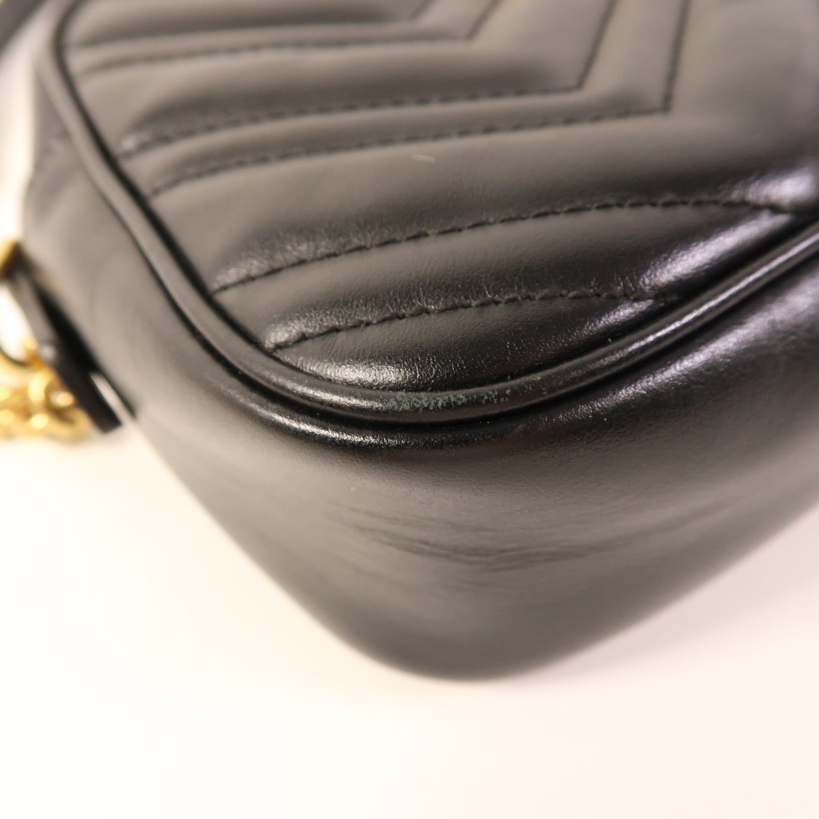 GUCCI GG GHW GG Marmont Shoulder Bag Calfskin Leather Black