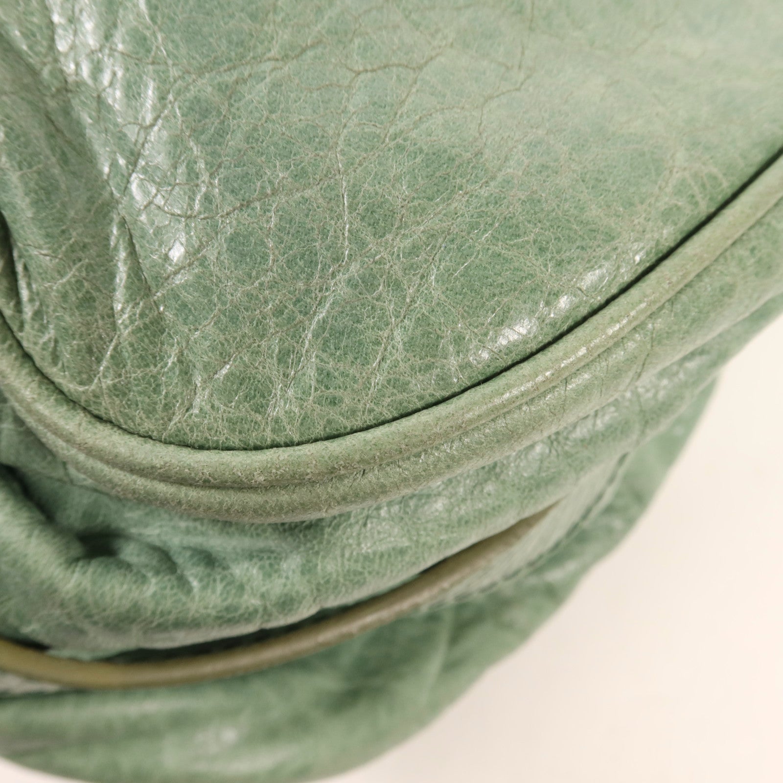 Miu Miu 牛皮皮革2 Way Shoulder金扣手挽肩背兩用袋