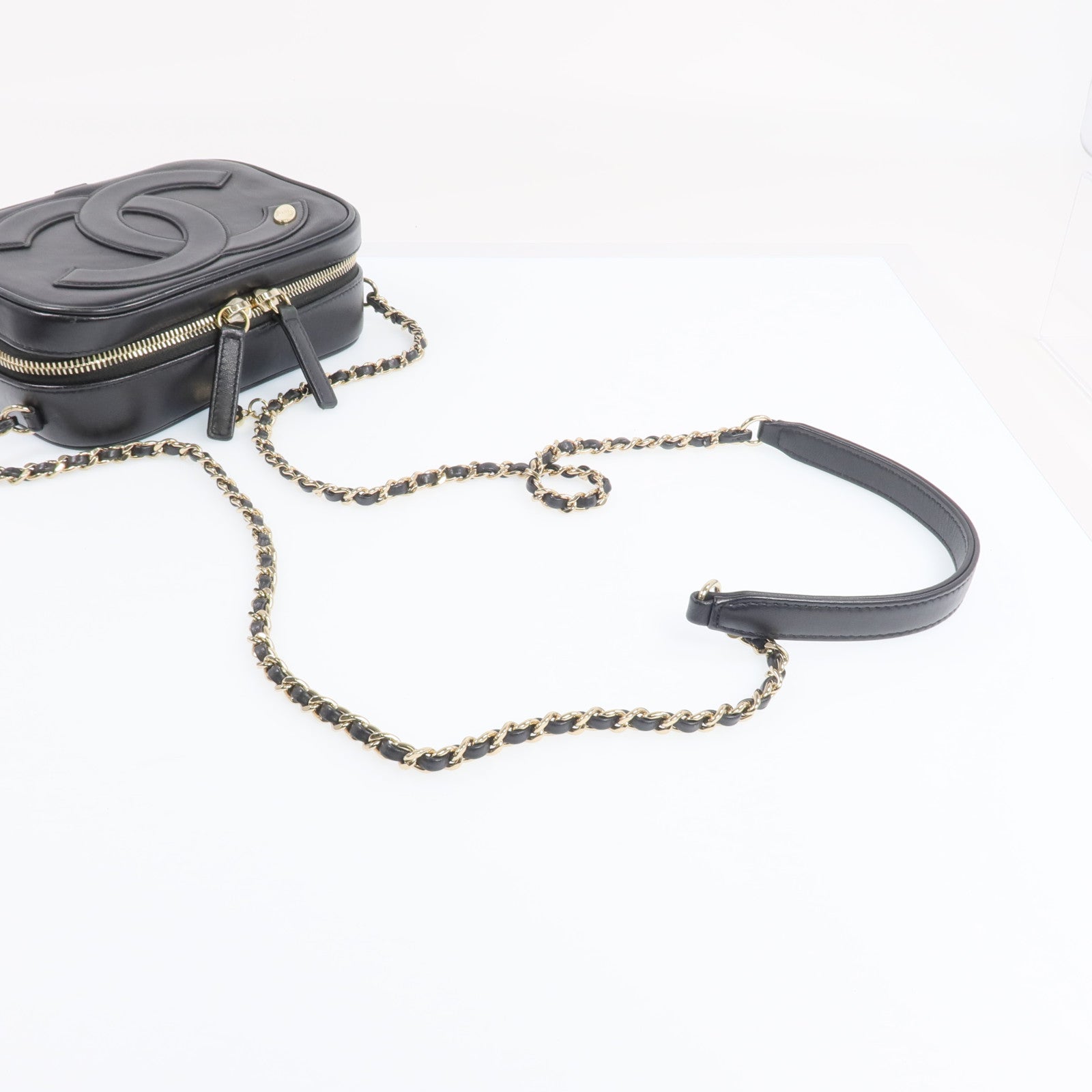 CHANEL 【激減優惠】牛皮皮革Shoulder Bag金扣鏈帶肩背袋