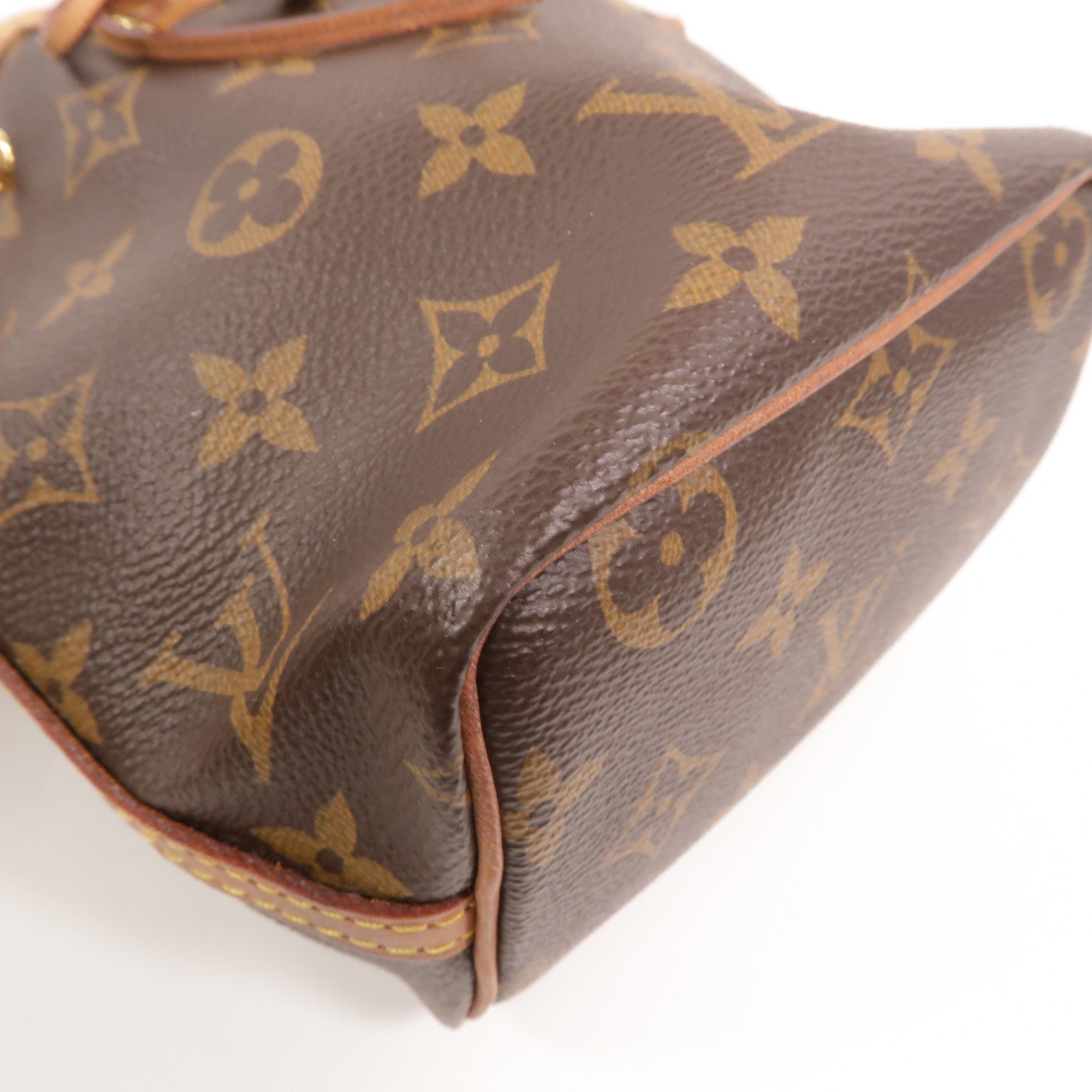 LOUIS VUITTON Monogram Nano Noe肩背袋