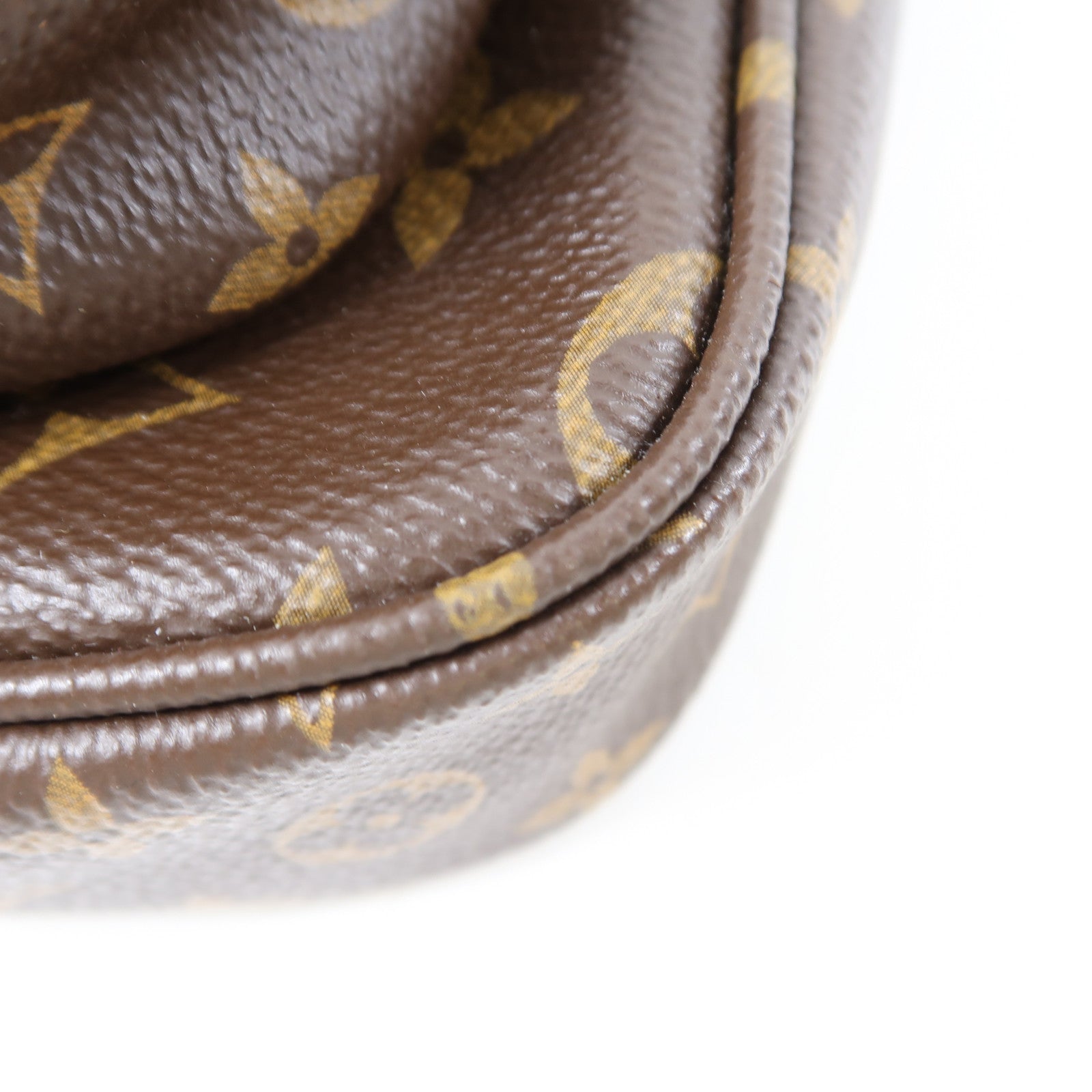 LOUIS VUITTON Monogram POCHETTE ACCESSOILES 金扣肩背袋啡色