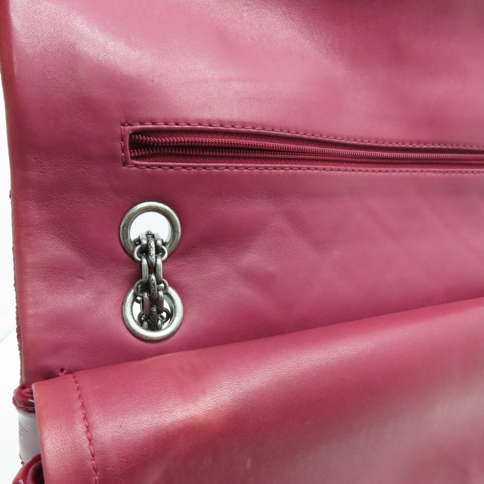 CHANEL 菱格漆皮皮革2.55 Chain Shoulder银扣链带肩背袋红色