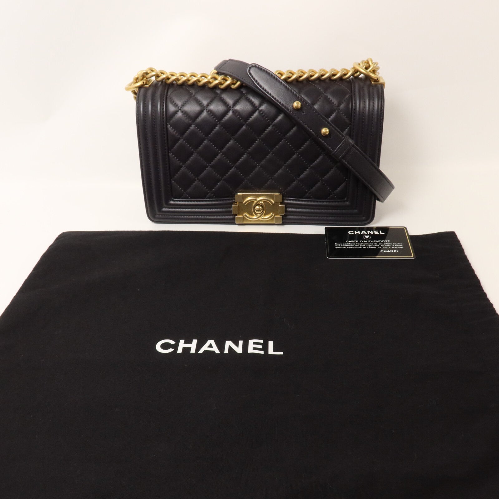 CHANEL 羊皮皮革Boy 25鏈帶肩背袋