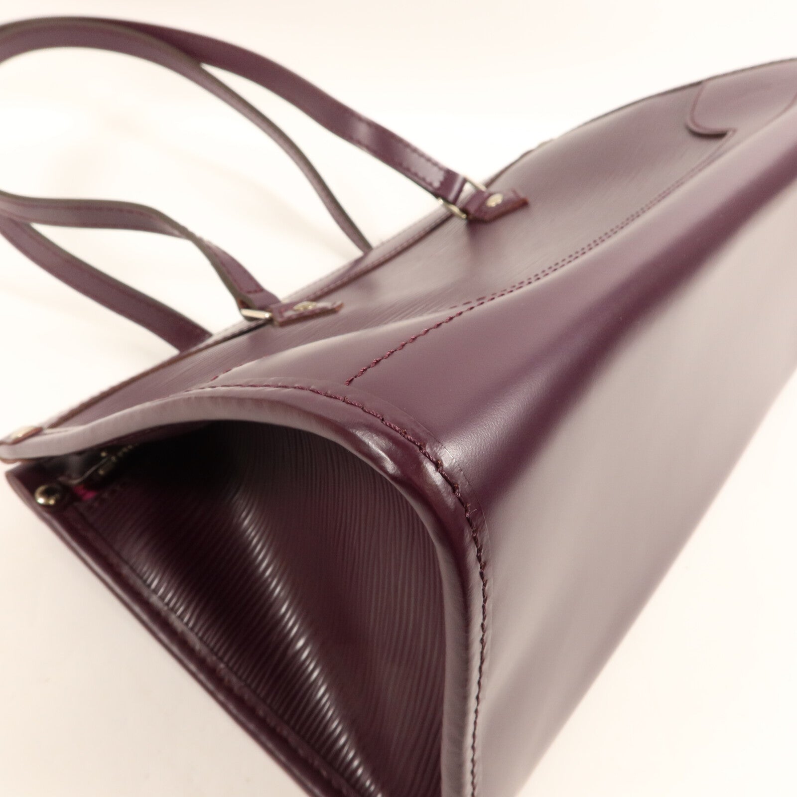 LOUIS VUITTON Epi Madeleine PM肩背袋