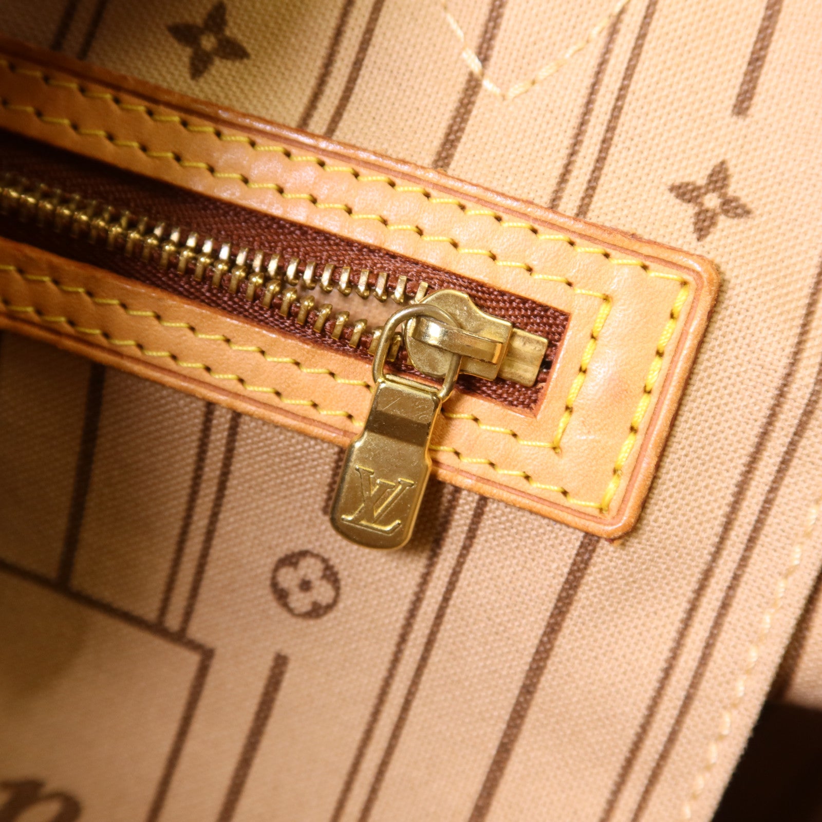 LOUIS VUITTON Monogram Neverfull MM金扣手挽袋