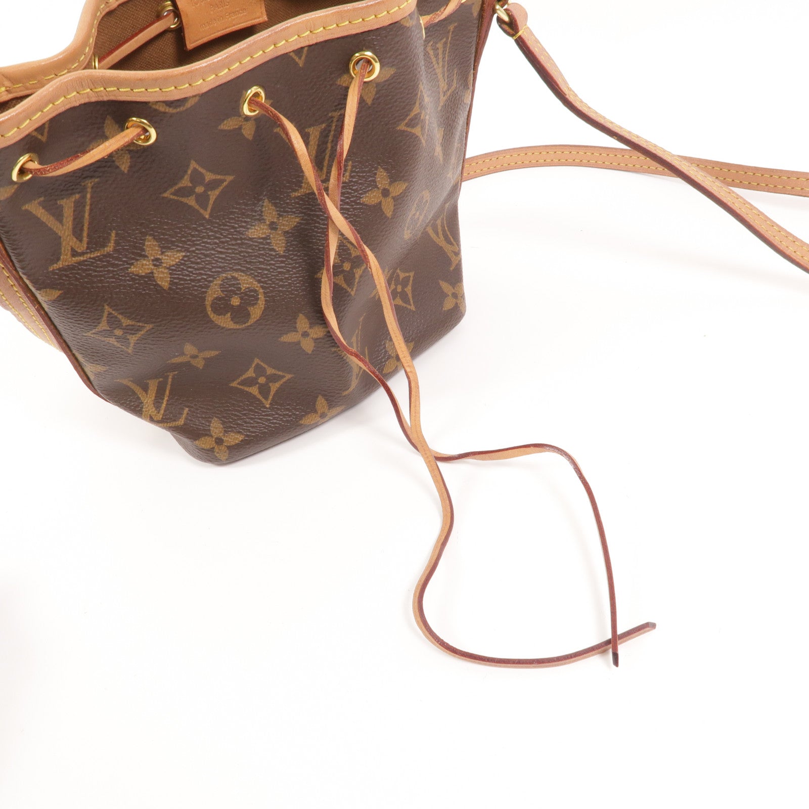 LOUIS VUITTON Monogram Nano Noe肩背袋
