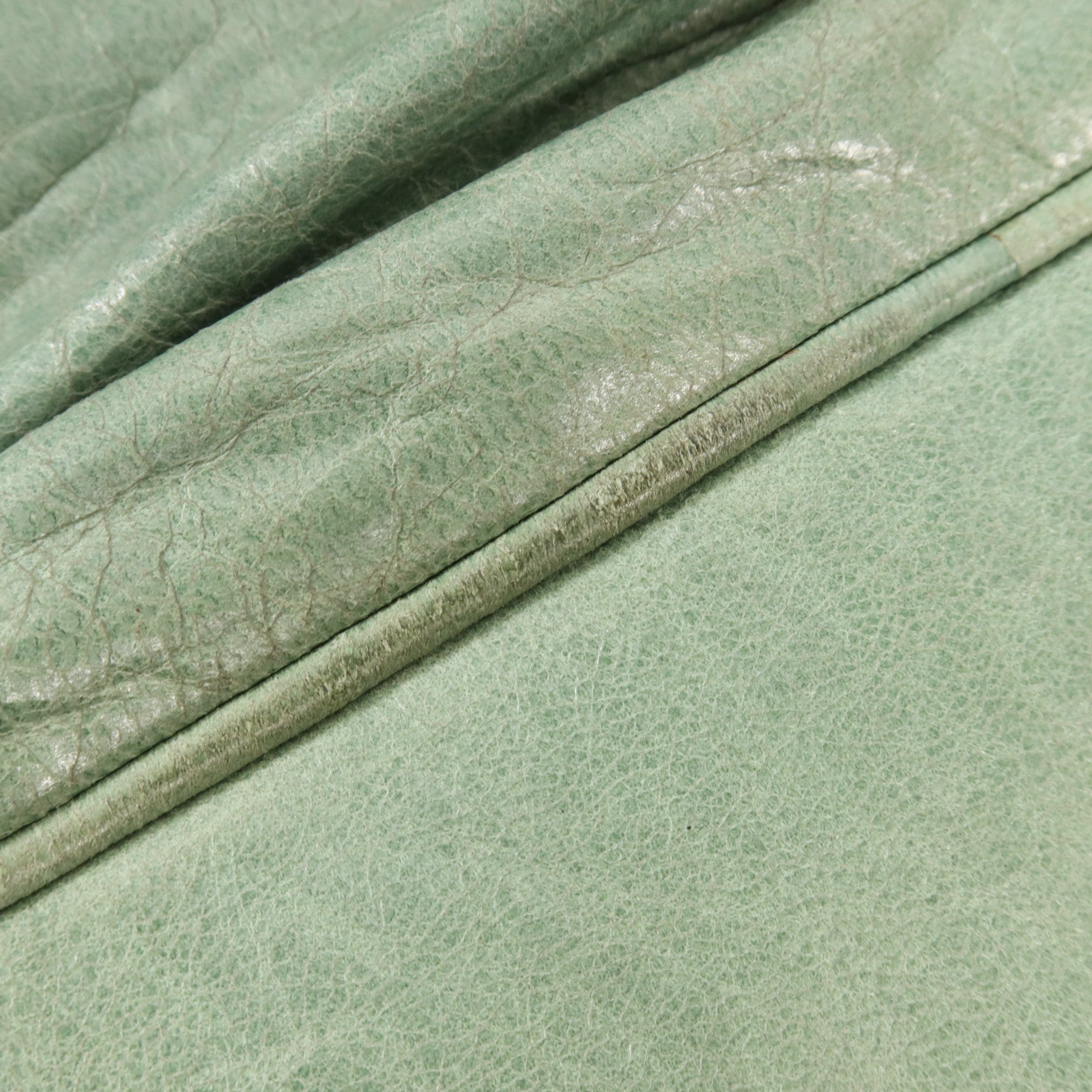 Miu Miu 牛皮皮革2 Way Shoulder金扣手挽肩背兩用袋