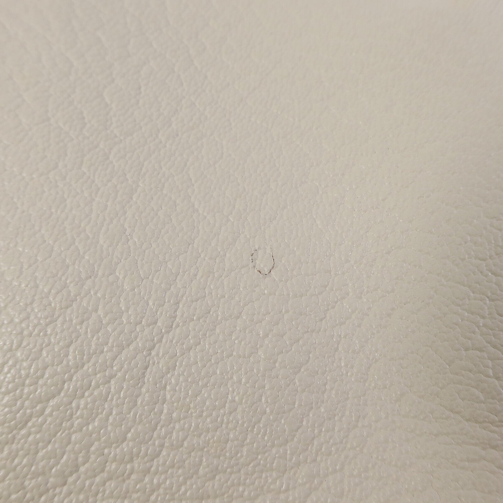 LOUIS VUITTON Suhali Lockit MM手挽袋