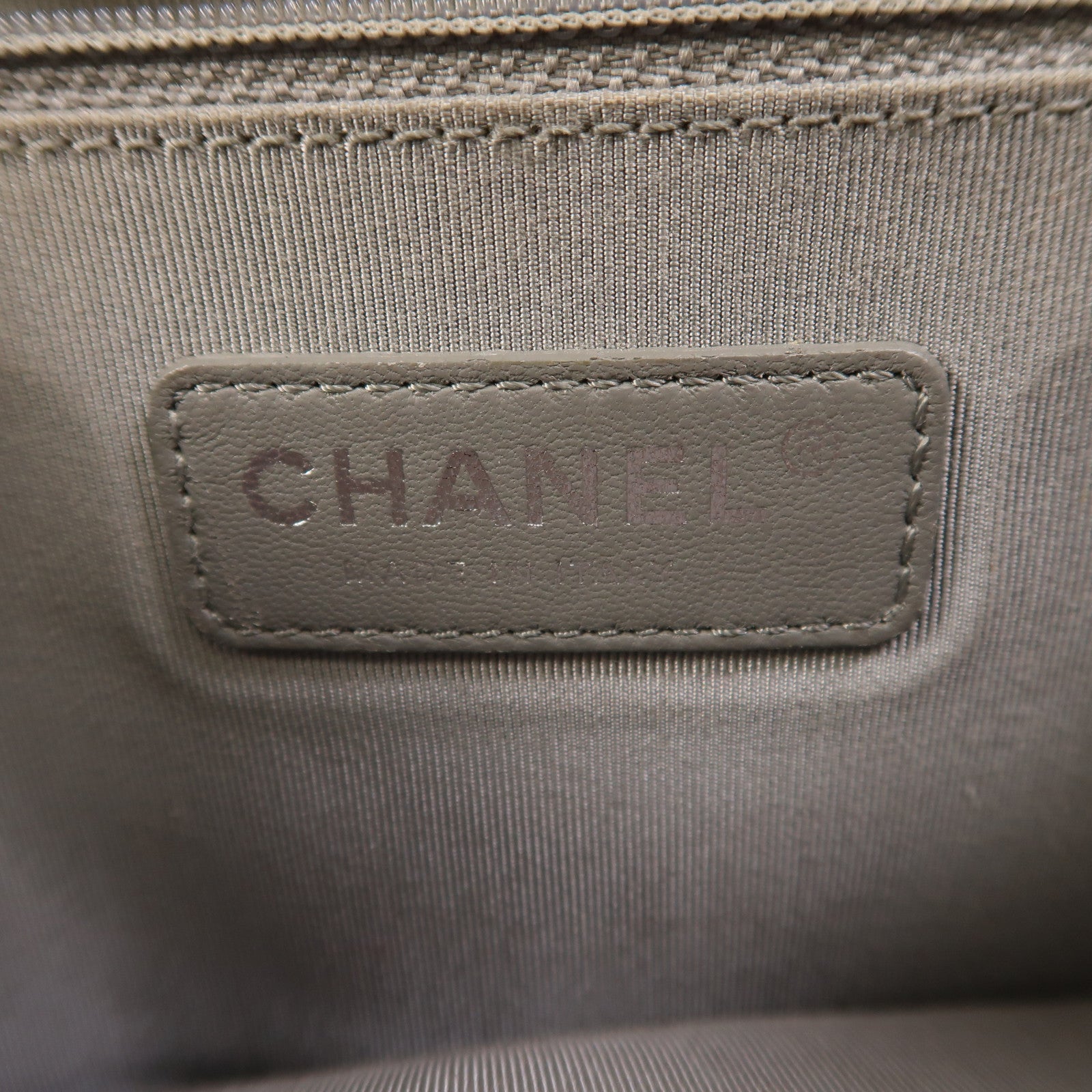 CHANEL 牛皮皮革Chain Shoulder鏈帶肩背袋