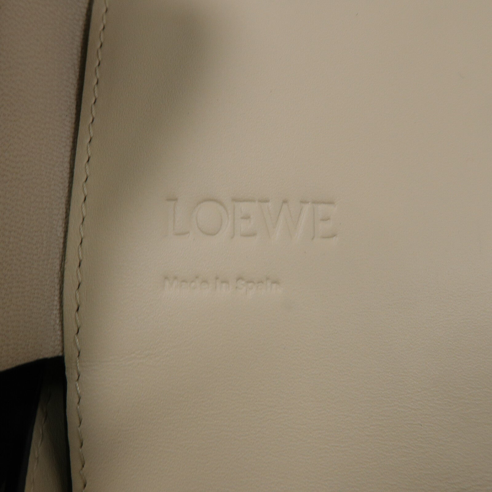 LOEWE 牛皮皮革Heel Duo肩背袋