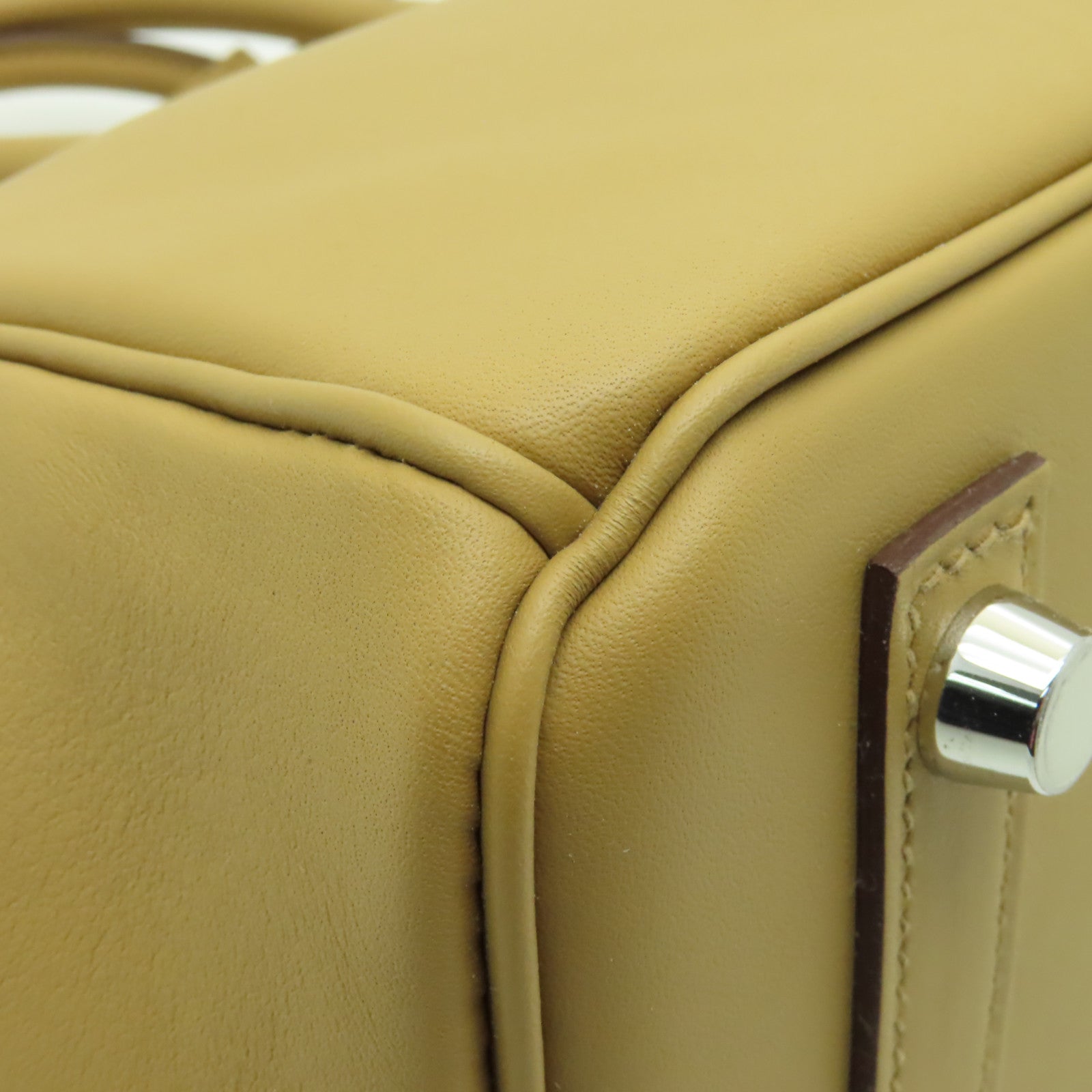 HERMES **【激減優惠】Swift皮革Birkin 25銀扣手挽袋Biscuit米色