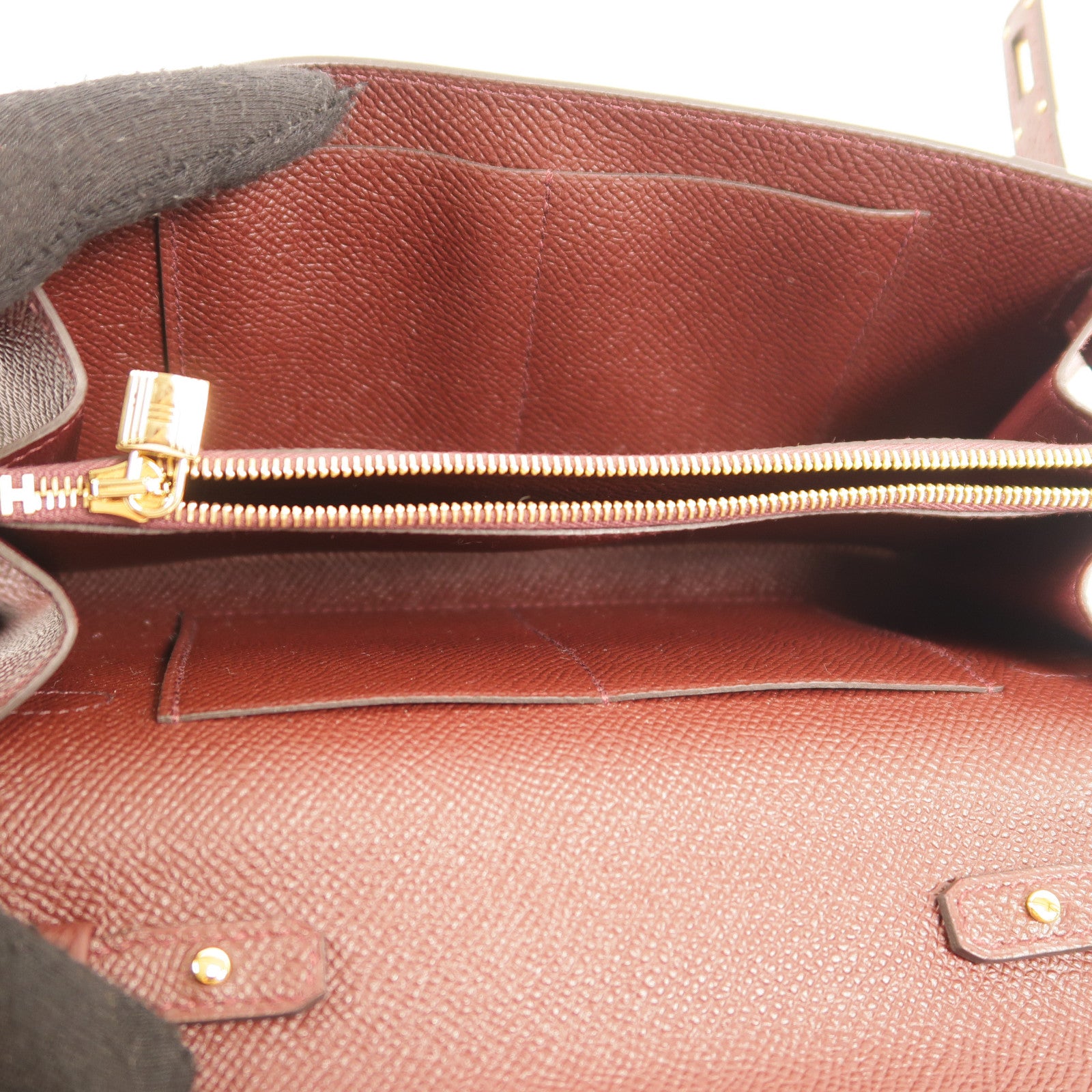 HERMES Epsom皮革Kelly To Go金扣肩背袋57/Bordeaux
