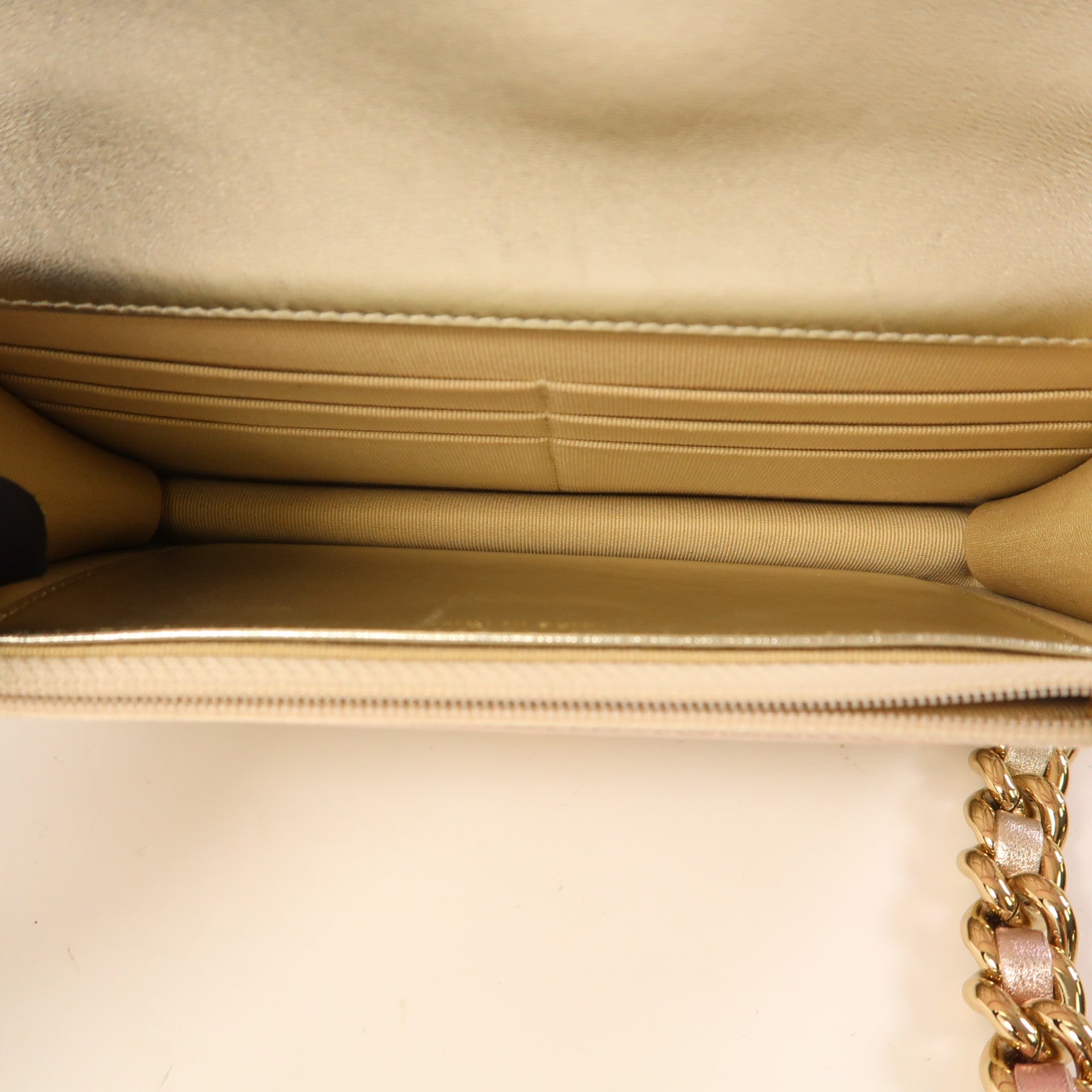 CHANEL 羊皮皮革Wallet on Chain金扣鏈帶肩背袋