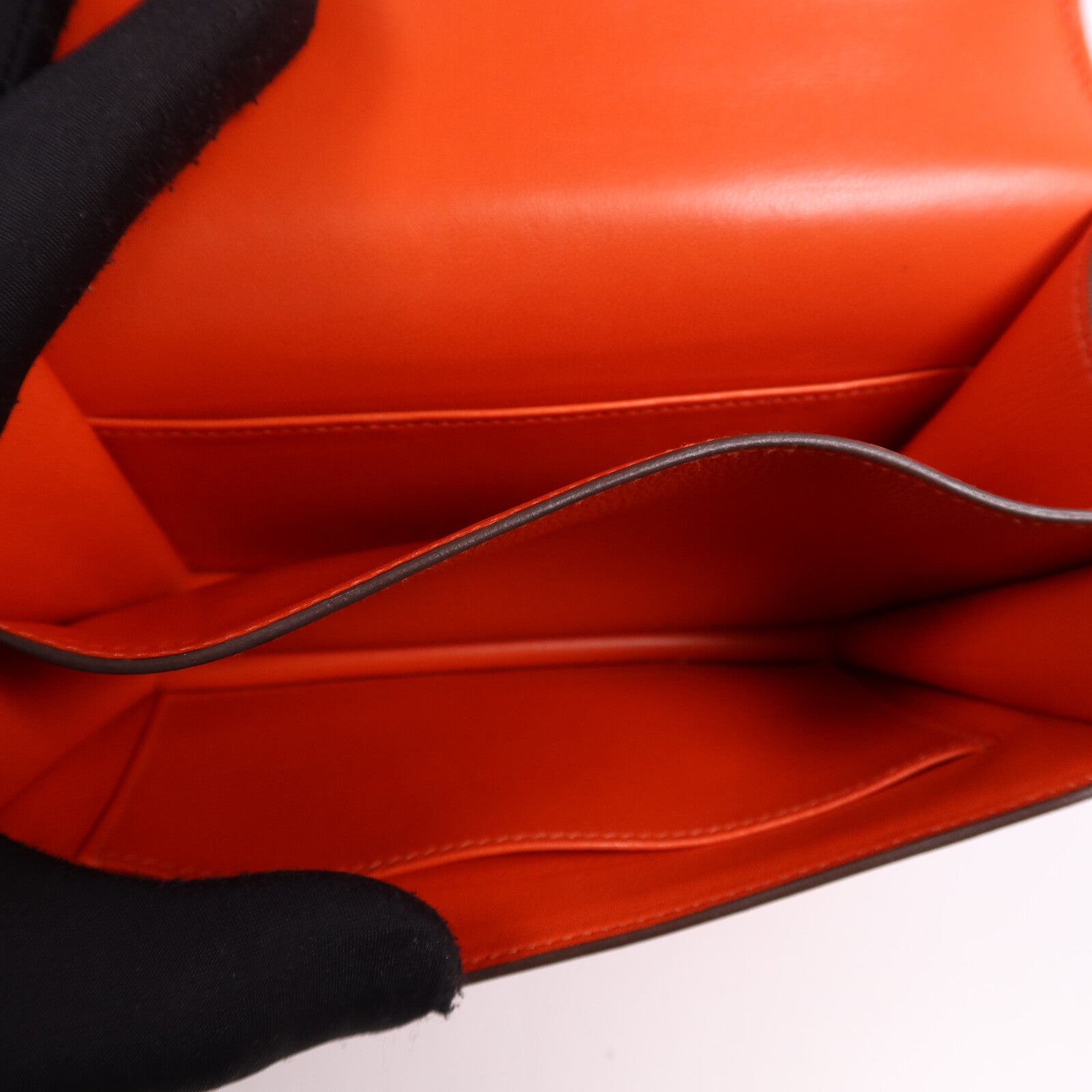 HERMES Evercolor皮革Constance Mini銀扣肩背袋Capucine