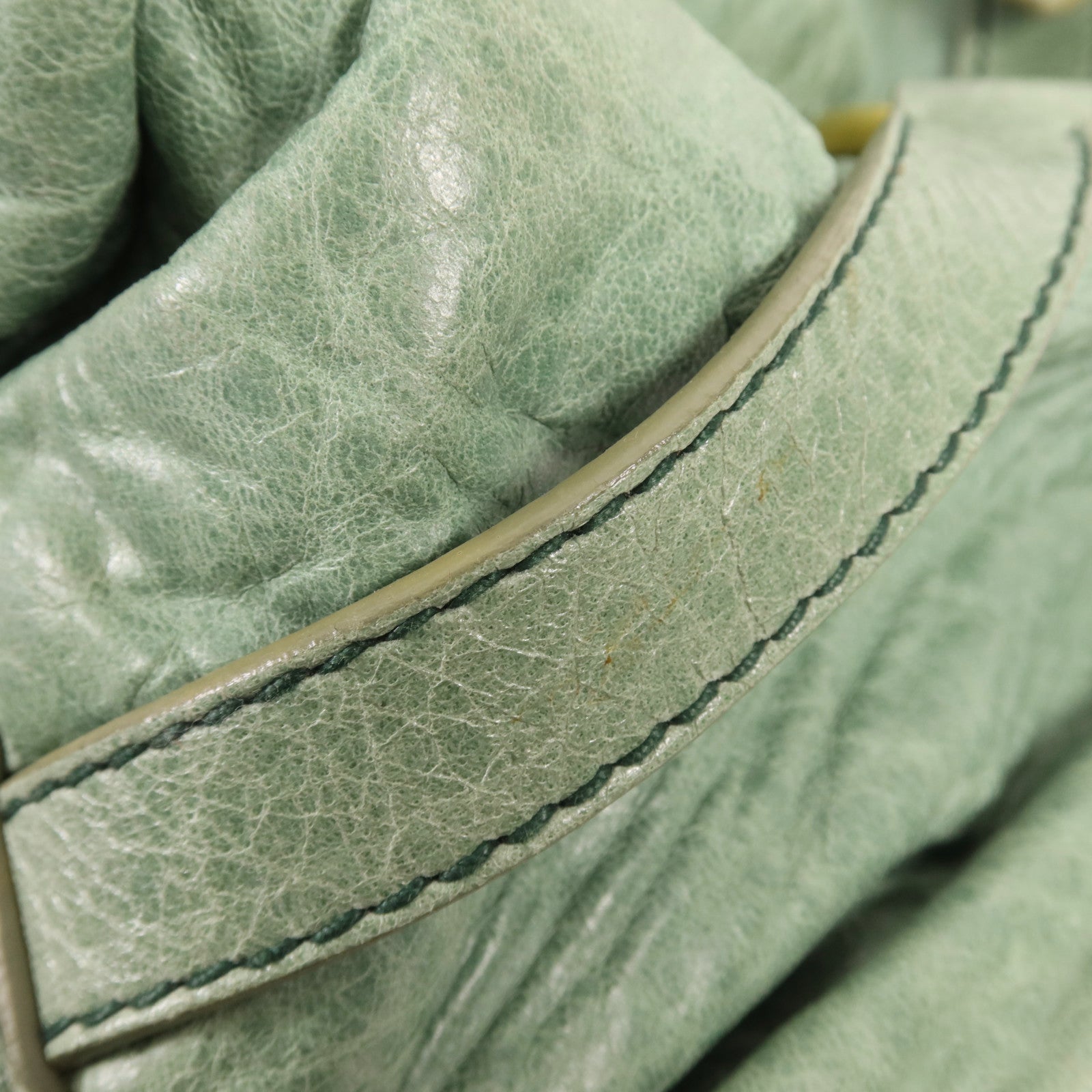 Miu Miu 牛皮皮革2 Way Shoulder金扣手挽肩背兩用袋