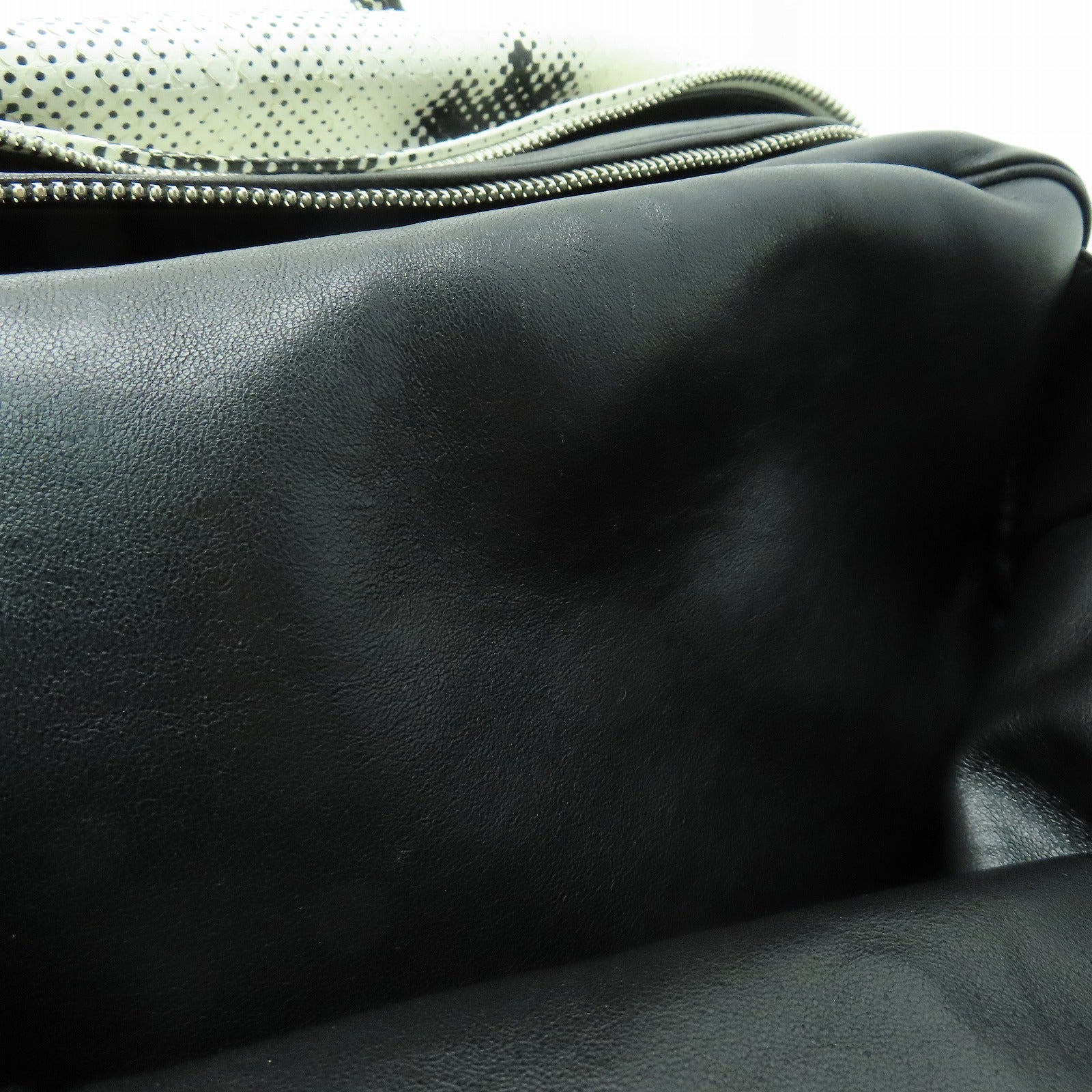 PRADA 蛇皮皮革2 Way Shoulder銀扣手挽肩背兩用袋白色