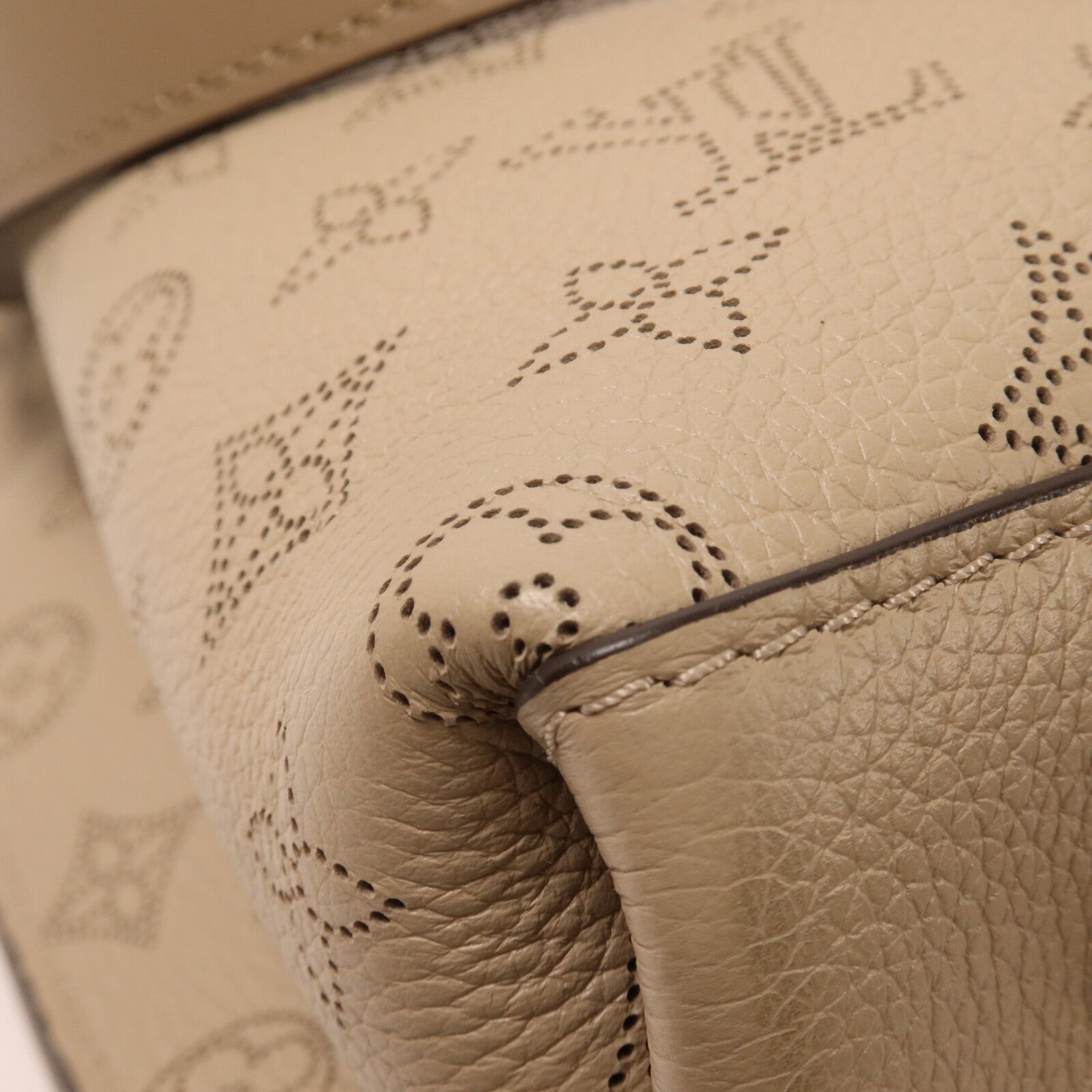 LOUIS VUITTON Mahina Muria手挽肩背兩用袋