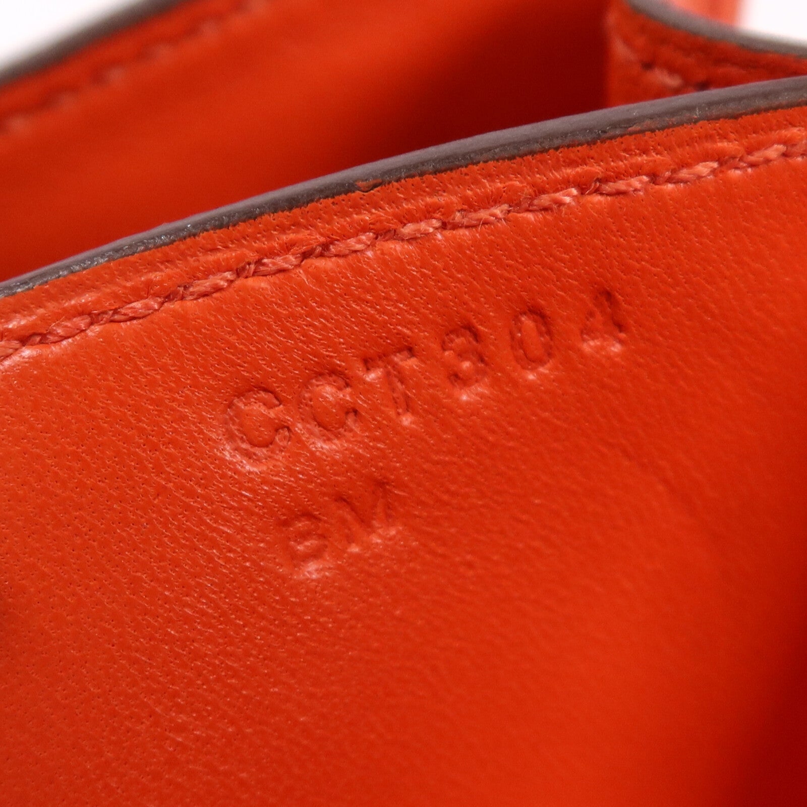 HERMES Evercolor皮革Constance Mini銀扣肩背袋Capucine