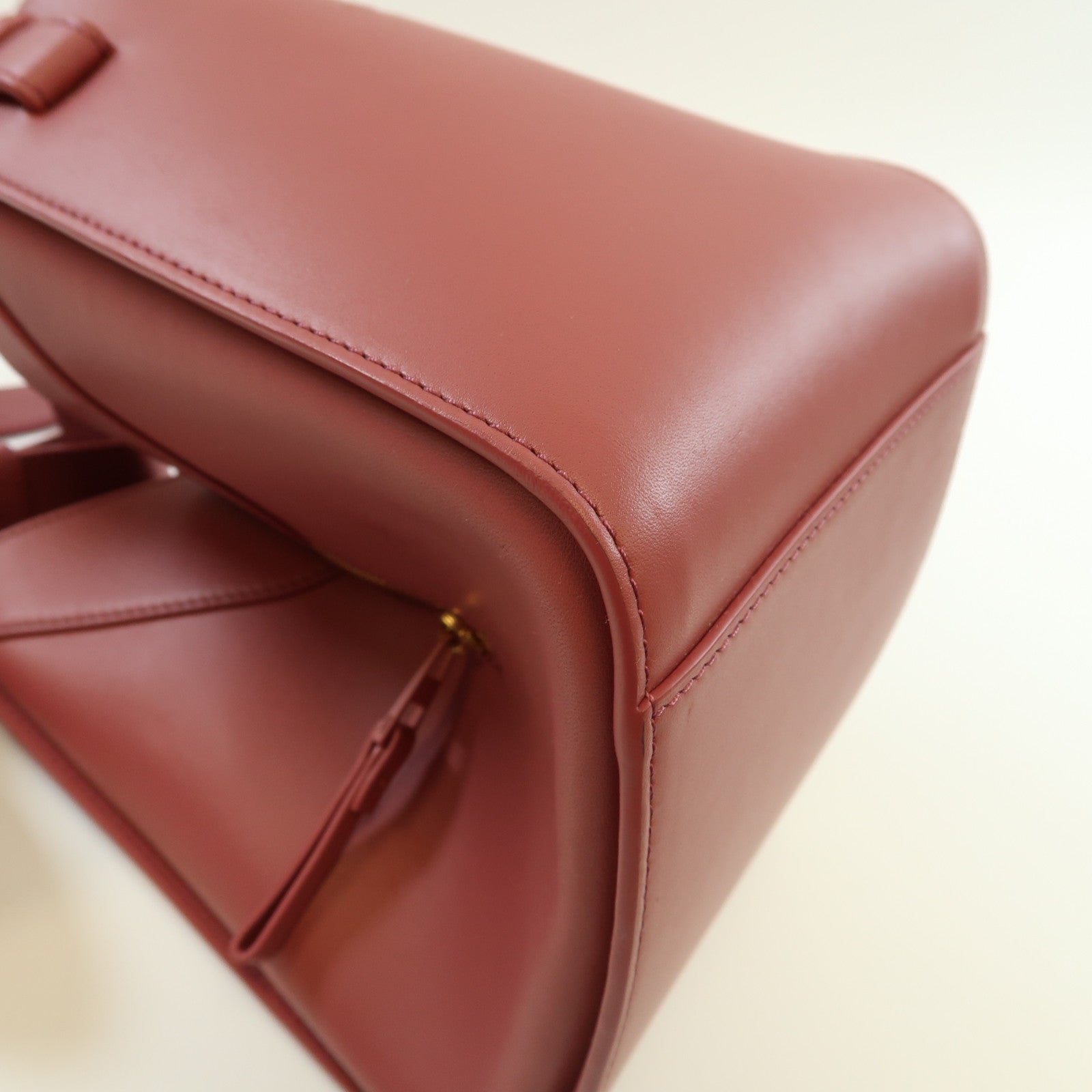 LOEWE 牛皮皮革Hammock金扣手挽肩背兩用袋粉紅色