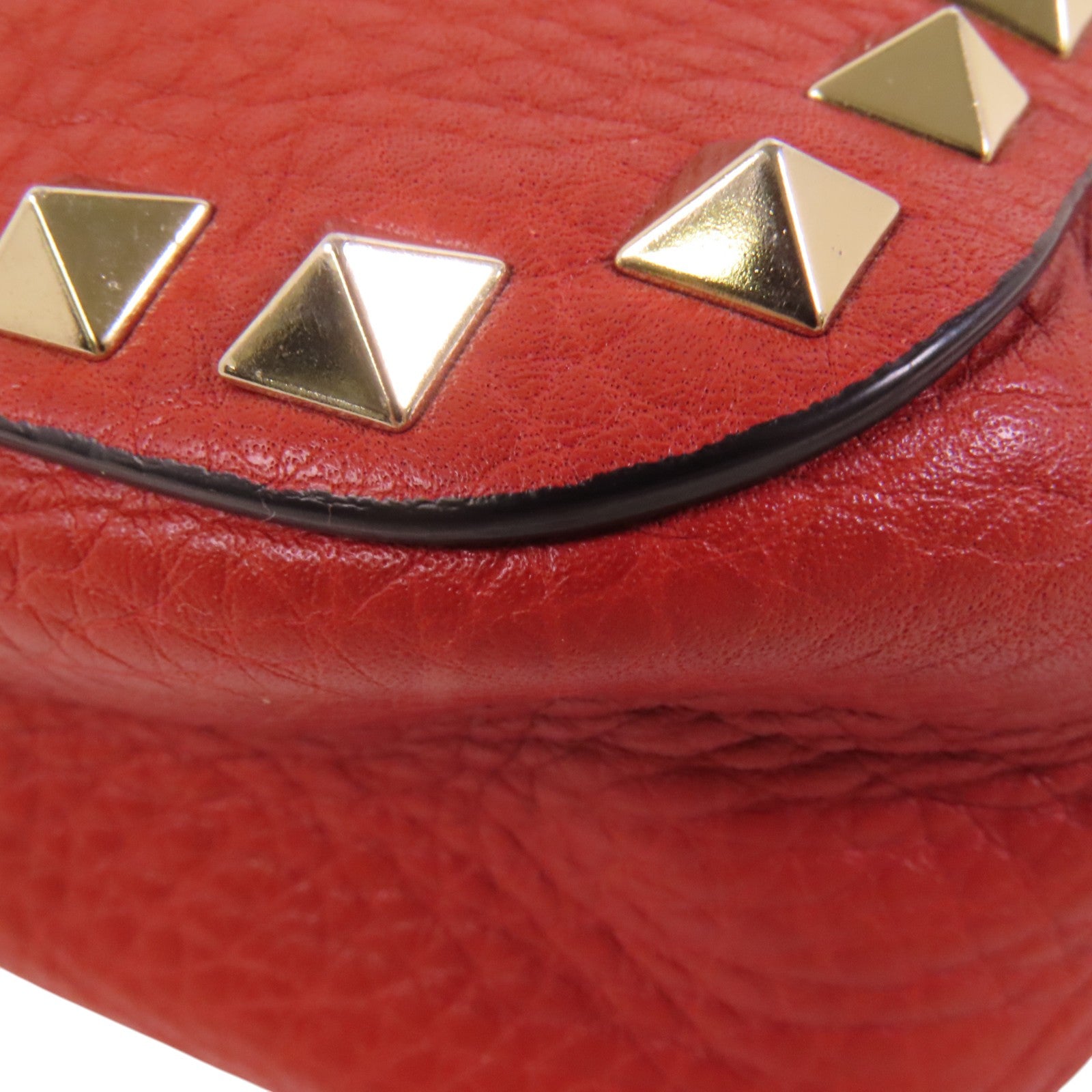 Valentino 牛皮皮革RockStuds金扣肩背袋