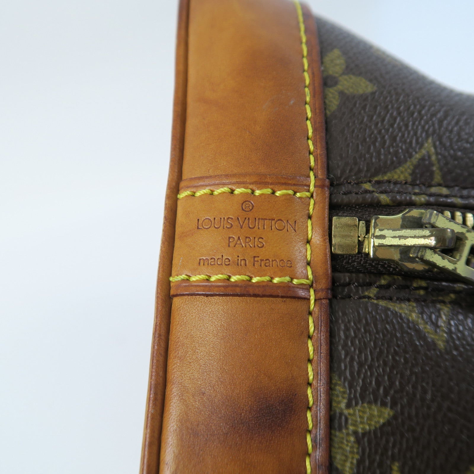 LOUIS VUITTON **【激減優惠】Monogram Alma MM金扣手挽袋啡色