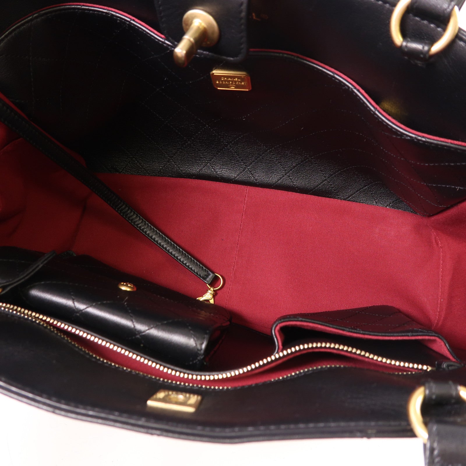 CHANEL 牛皮皮革Booktote金扣肩背袋