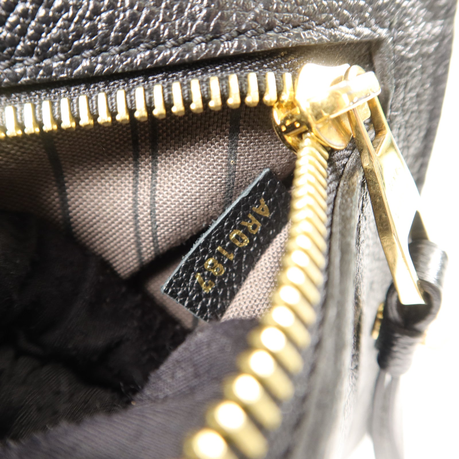 LOUIS VUITTON Monogram Empreinte Pochette Metis手挽肩背兩用袋