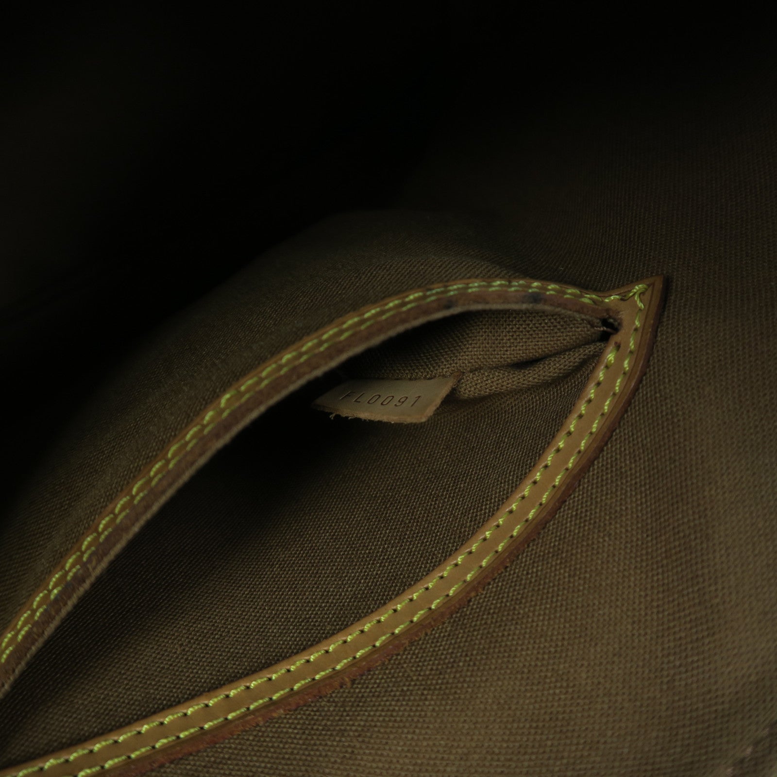 LOUIS VUITTON **【激減優惠】Monogram Alma MM金扣手挽袋啡色