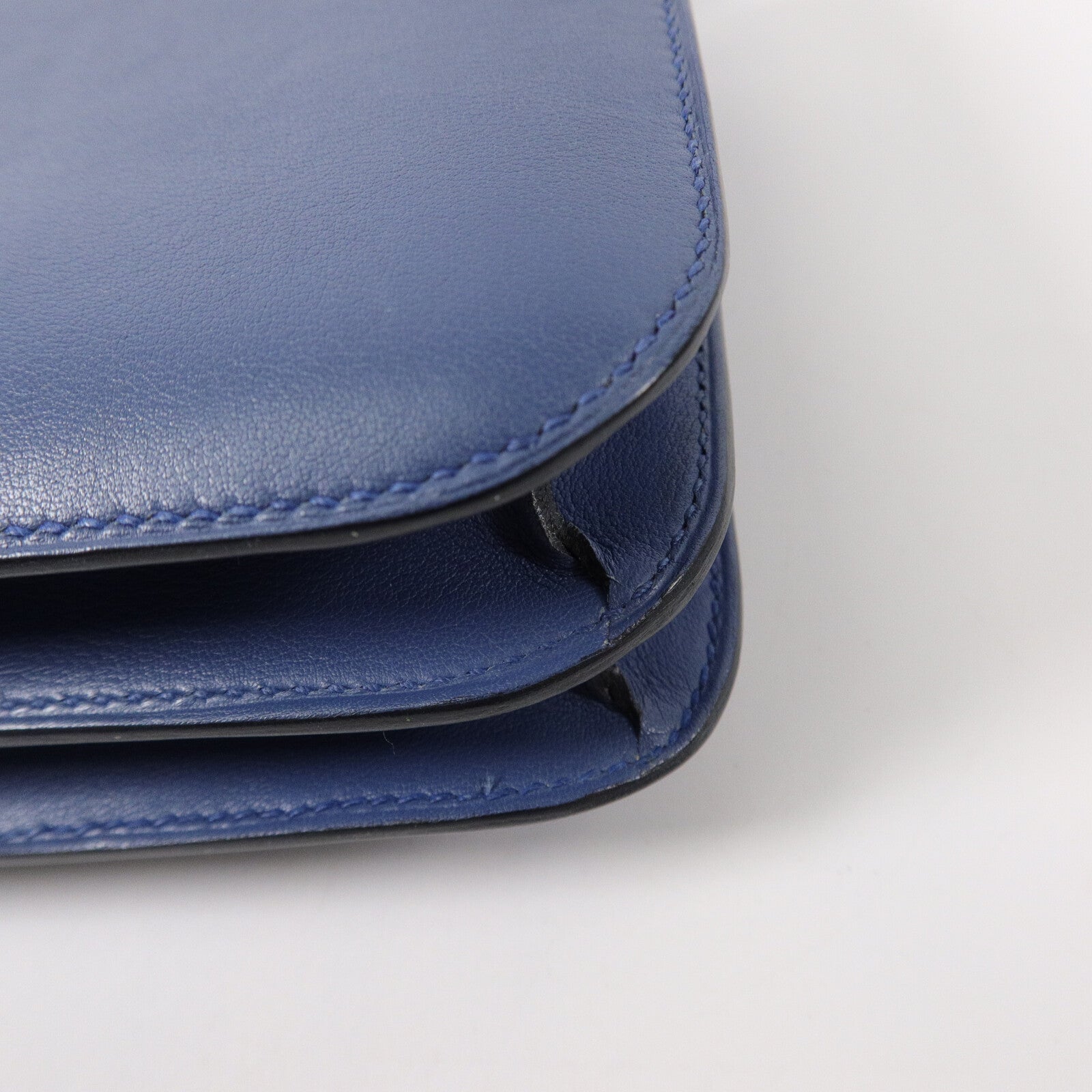 HERMES Swift皮革Constance Mini肩背袋Bleu Agate
