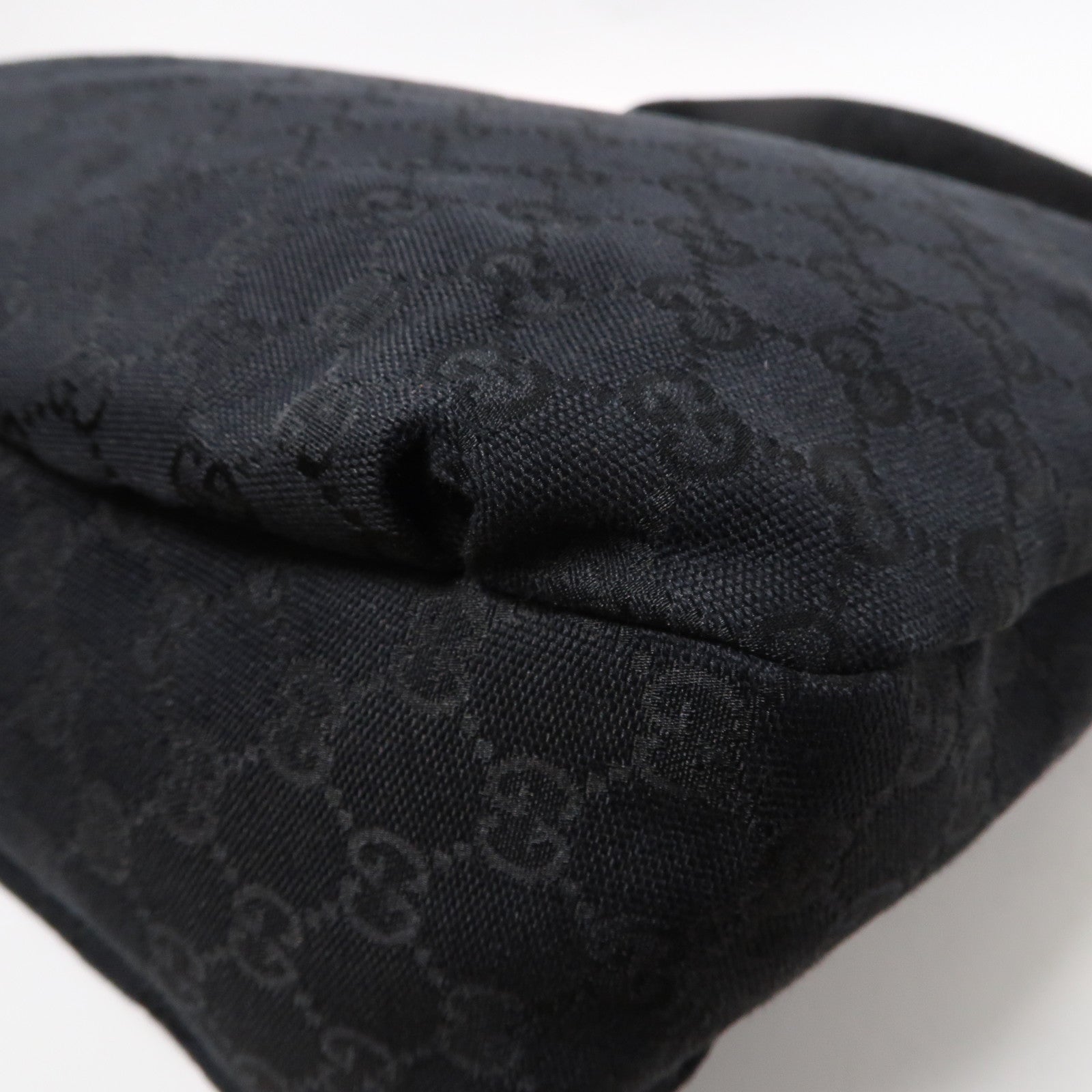 GUCCI 帆布Shoulder Bag金扣肩背袋黑色
