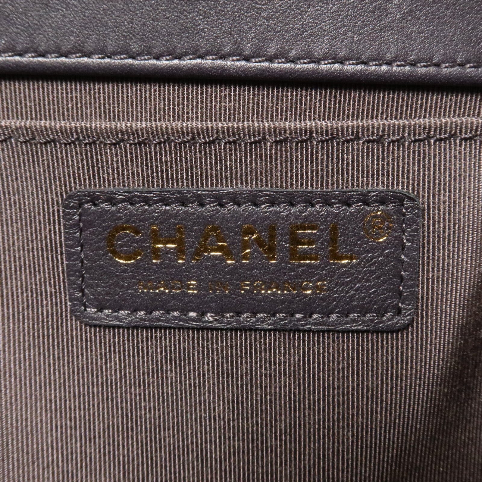 CHANEL 羊皮皮革Boy 25鏈帶肩背袋