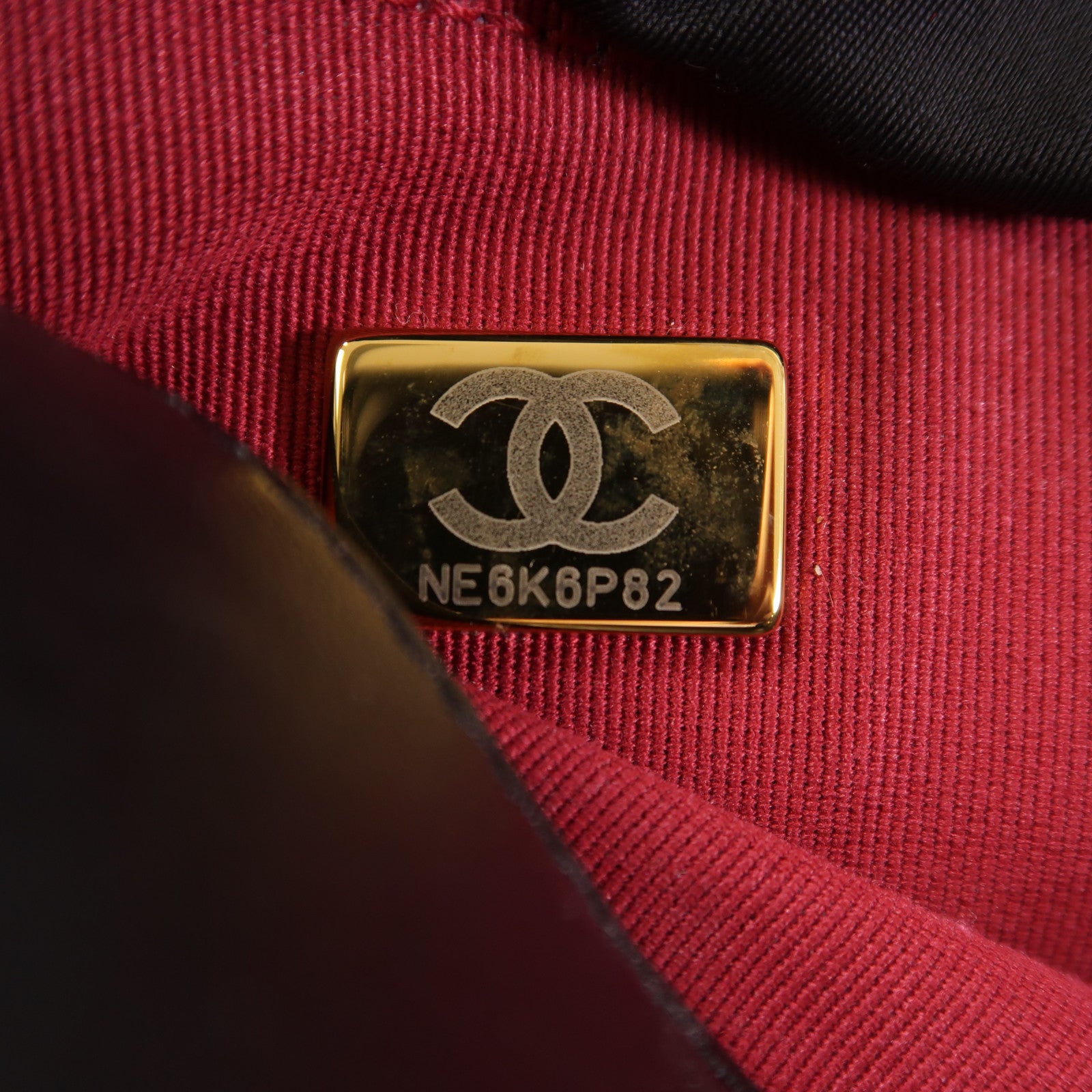 CHANEL 牛皮皮革Booktote金扣肩背袋